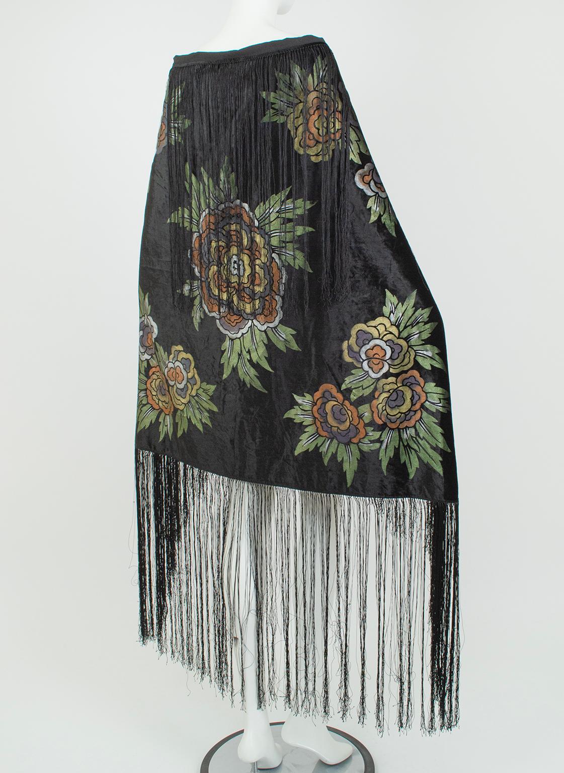 Fortuny-Inspired Painted Velvet Fringed Piano Shawl Wrap Stole–36” x 38”, 1920s In Good Condition For Sale In Tucson, AZ