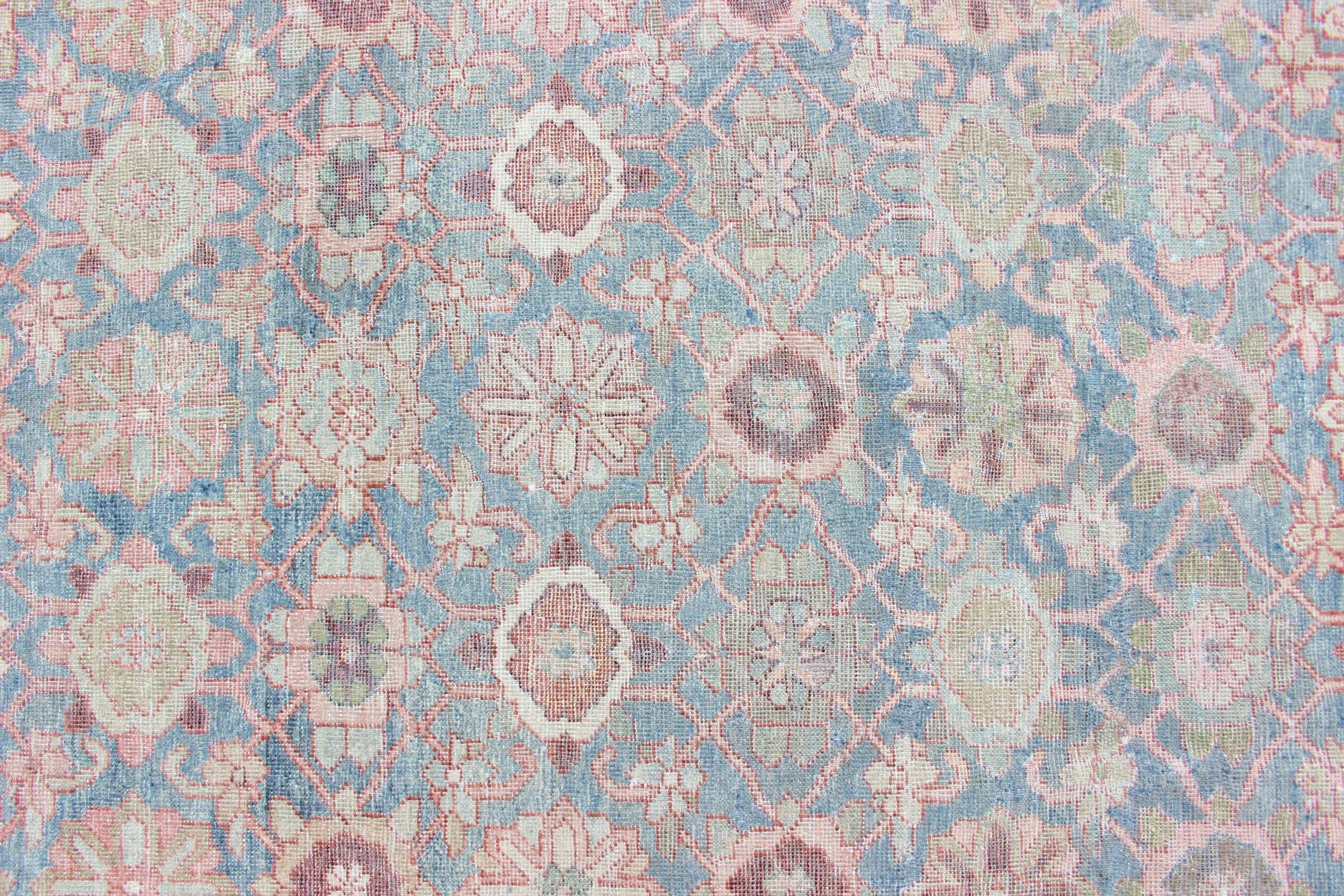 Gallery Antique Persian Mahal Rug with Light Blue Background and Faded Red In Fair Condition In Atlanta, GA