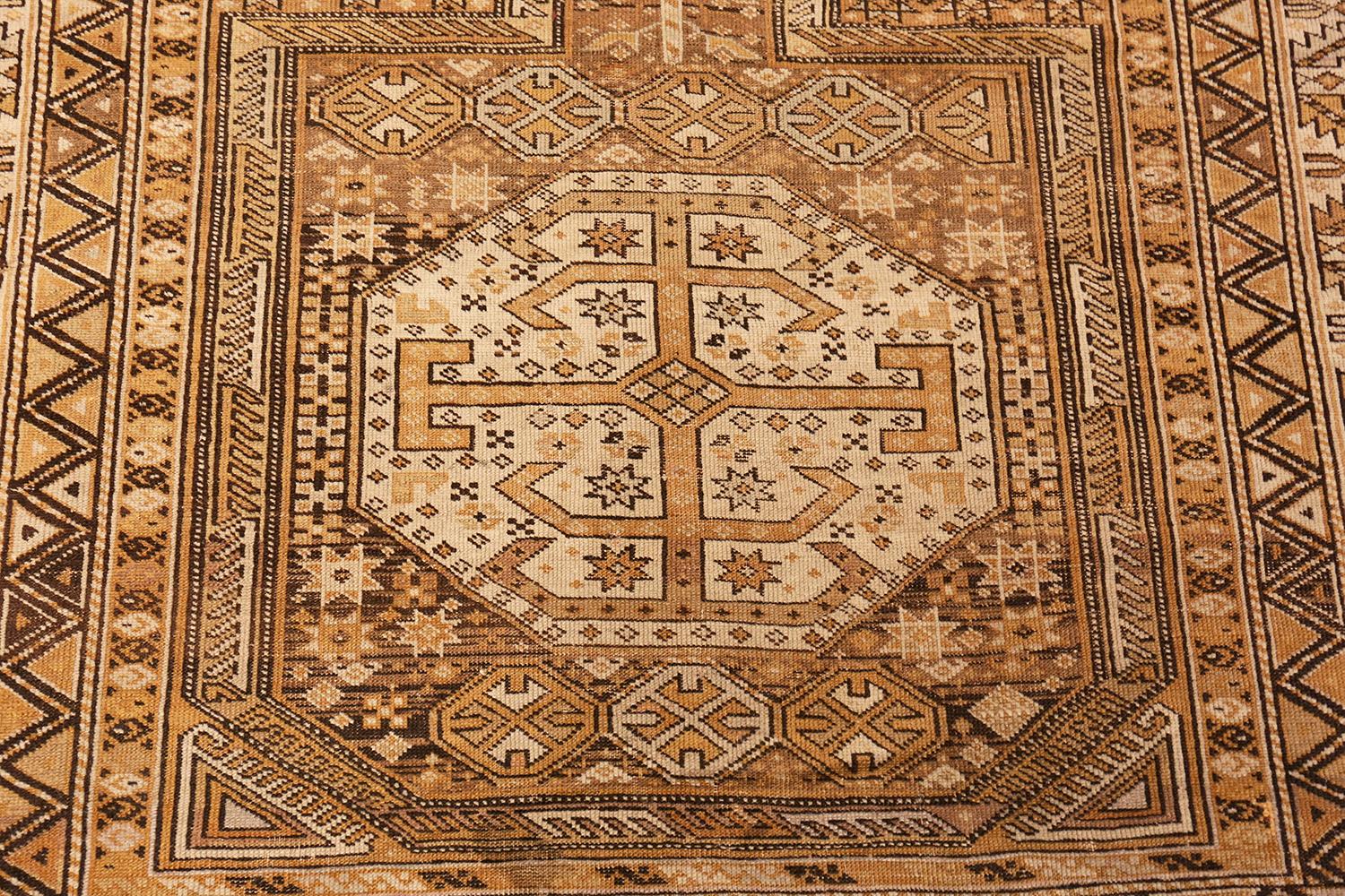 Hand-Knotted Gallery Size Tribal Antique Caucasian Shirvan Rug. Size: 4 ft 3 in x 10 ft 9 in For Sale