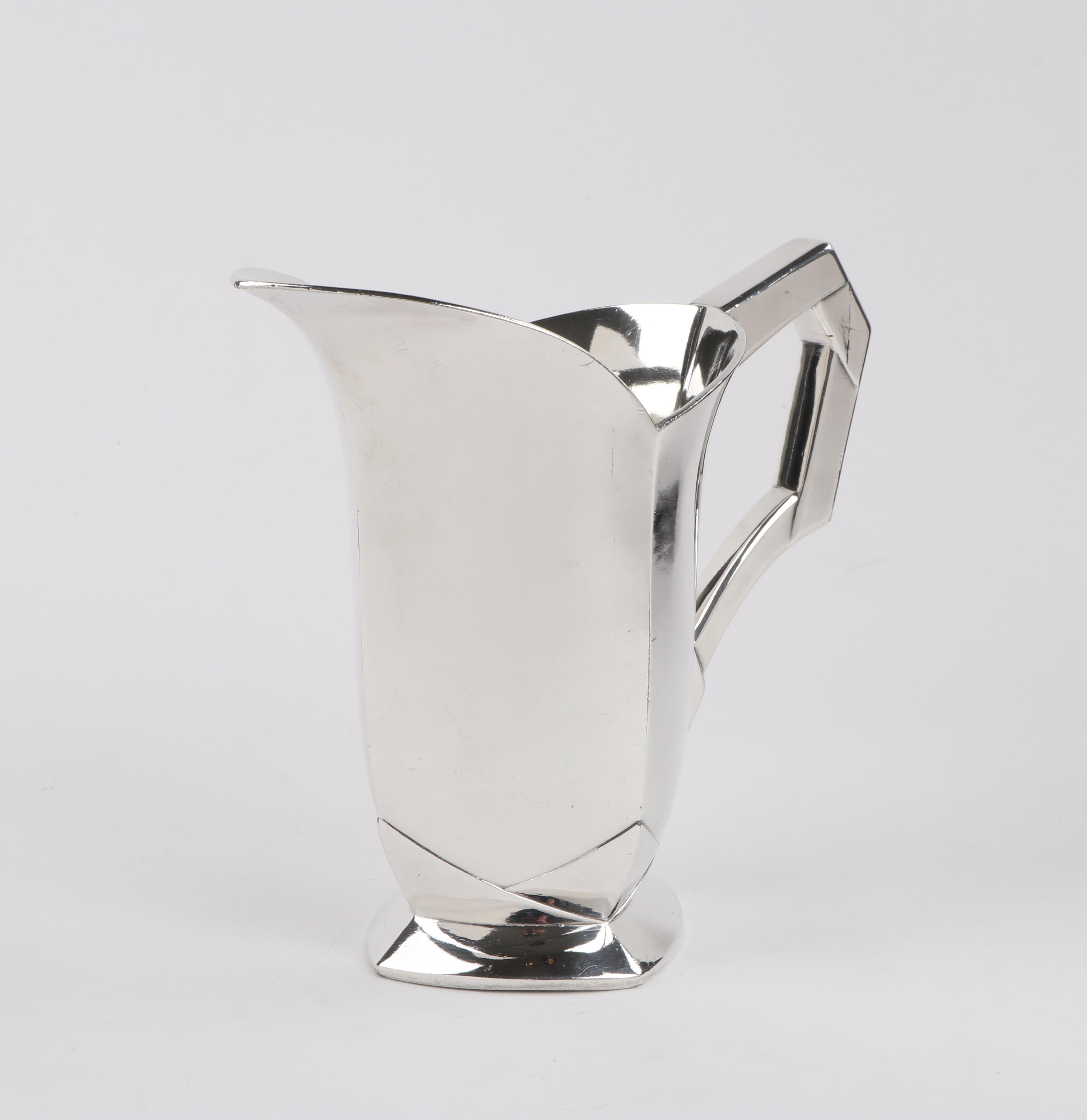 Early 20th Century Gallia circa 1920s Art Deco Süe & Mare for Christofle Silver Plated Jug Pitcher For Sale