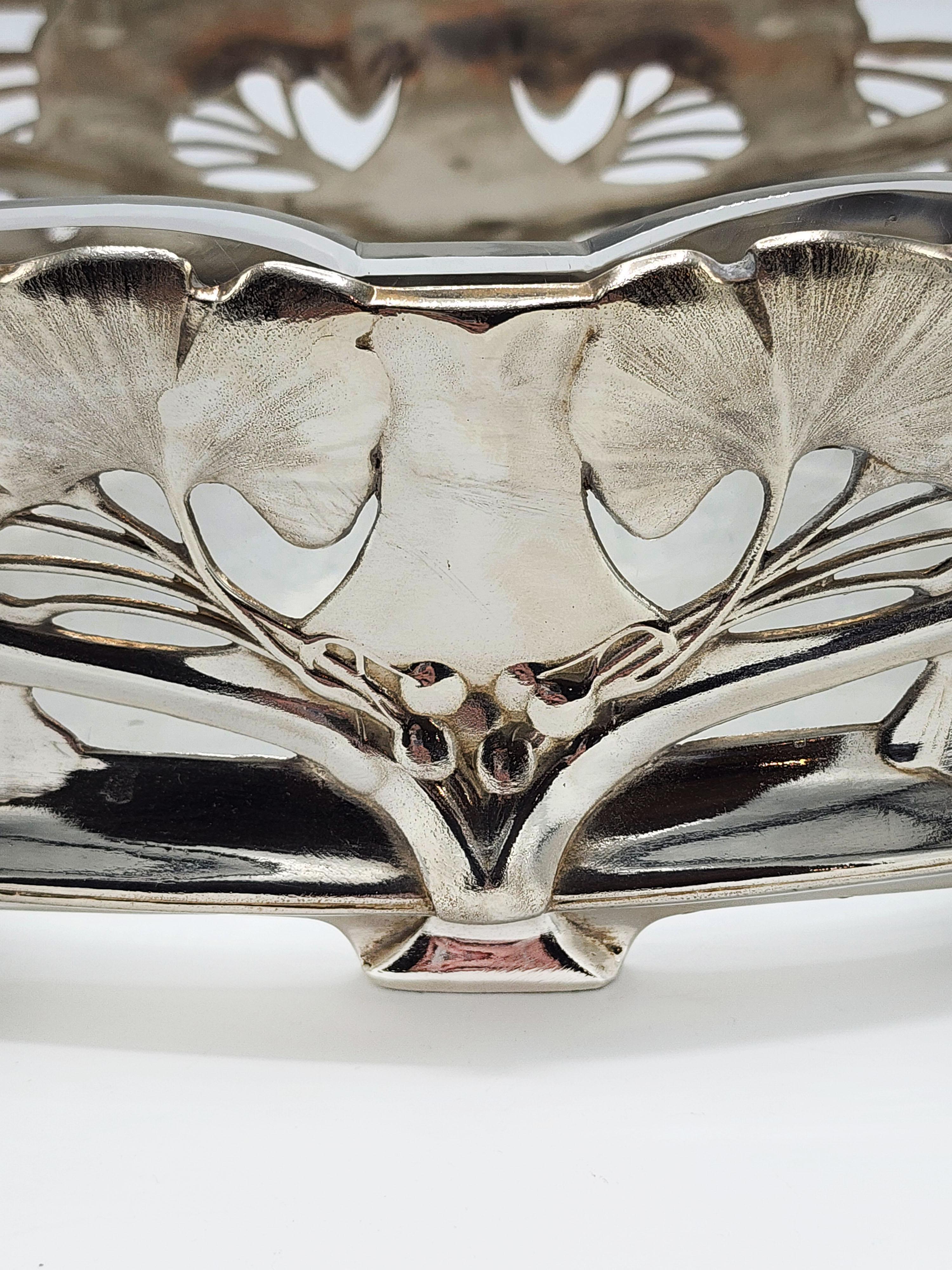 20th Century Gallia table centerpiece, Art Nouveau style in silver metal For Sale