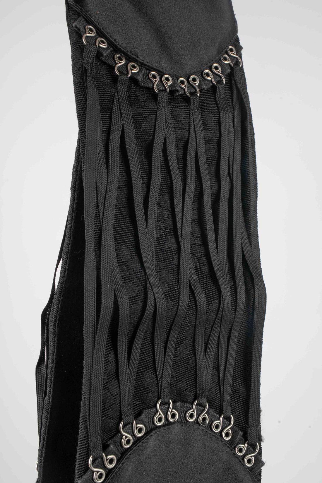 Galliano Cintura in tessuto satinato nero in vendita 2