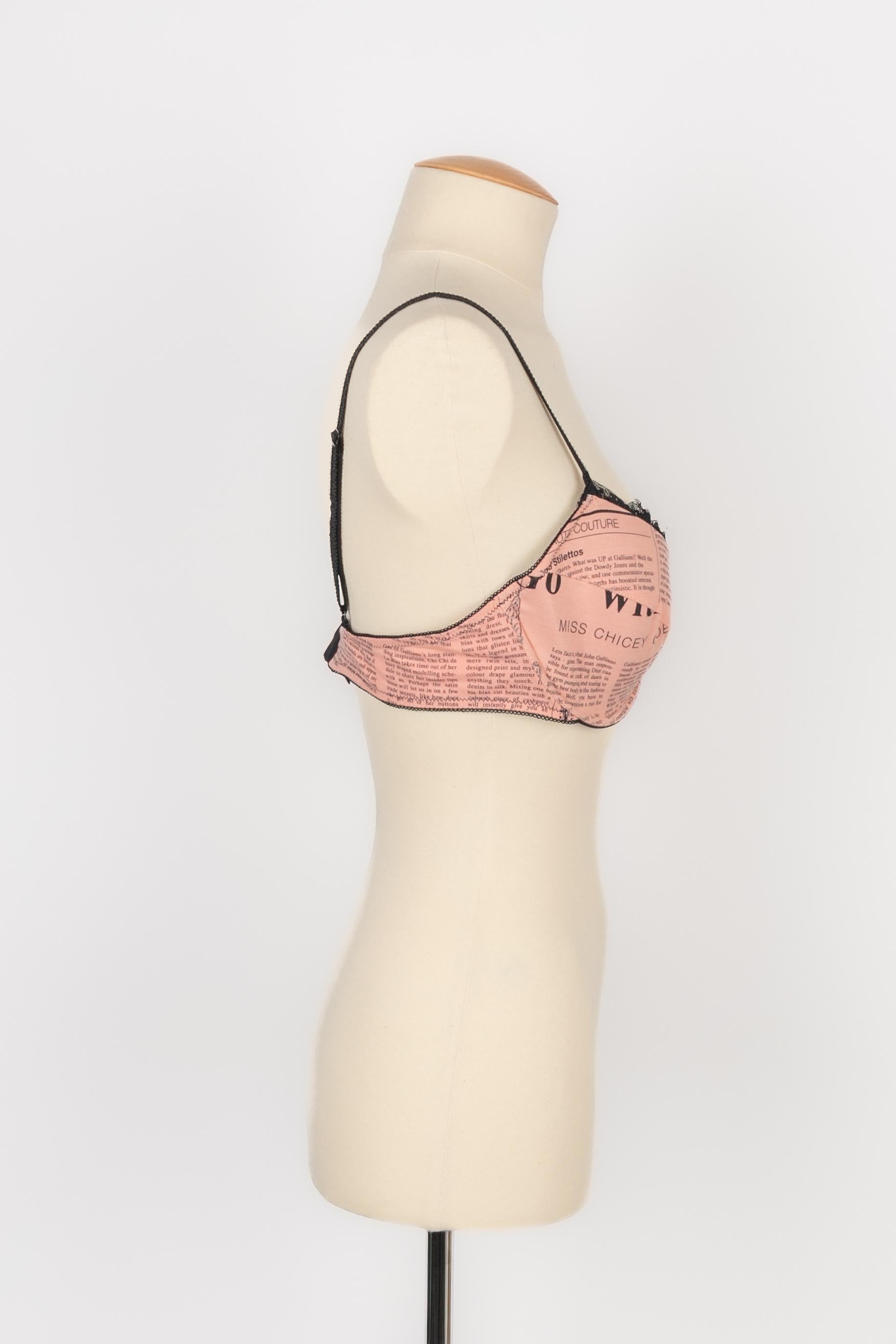 Beige Soutien-gorge Galliano en vente