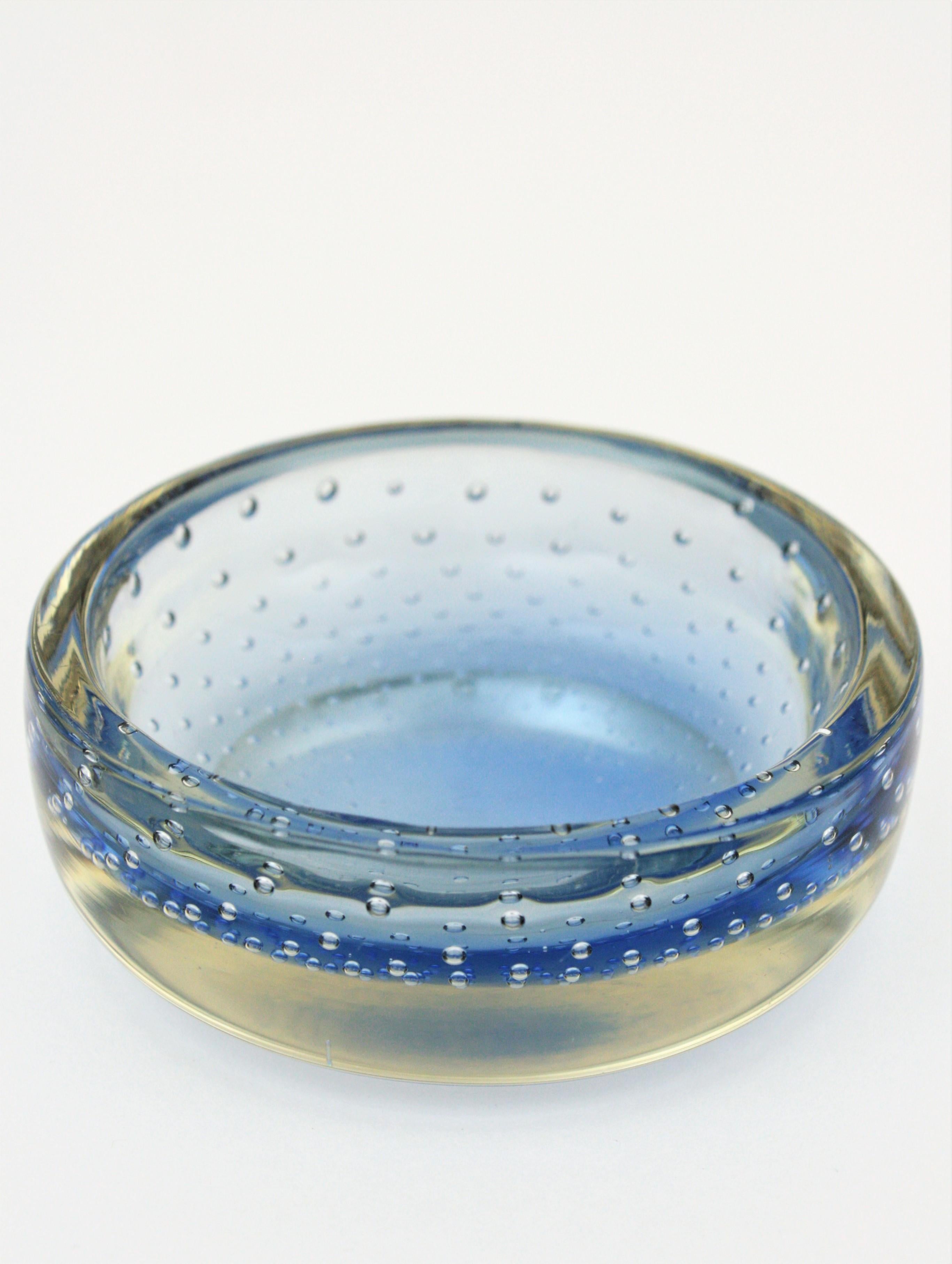 Hand-Crafted Galliano Ferro Murano Blue Sommerso Bullicante Art Glass Bowl For Sale