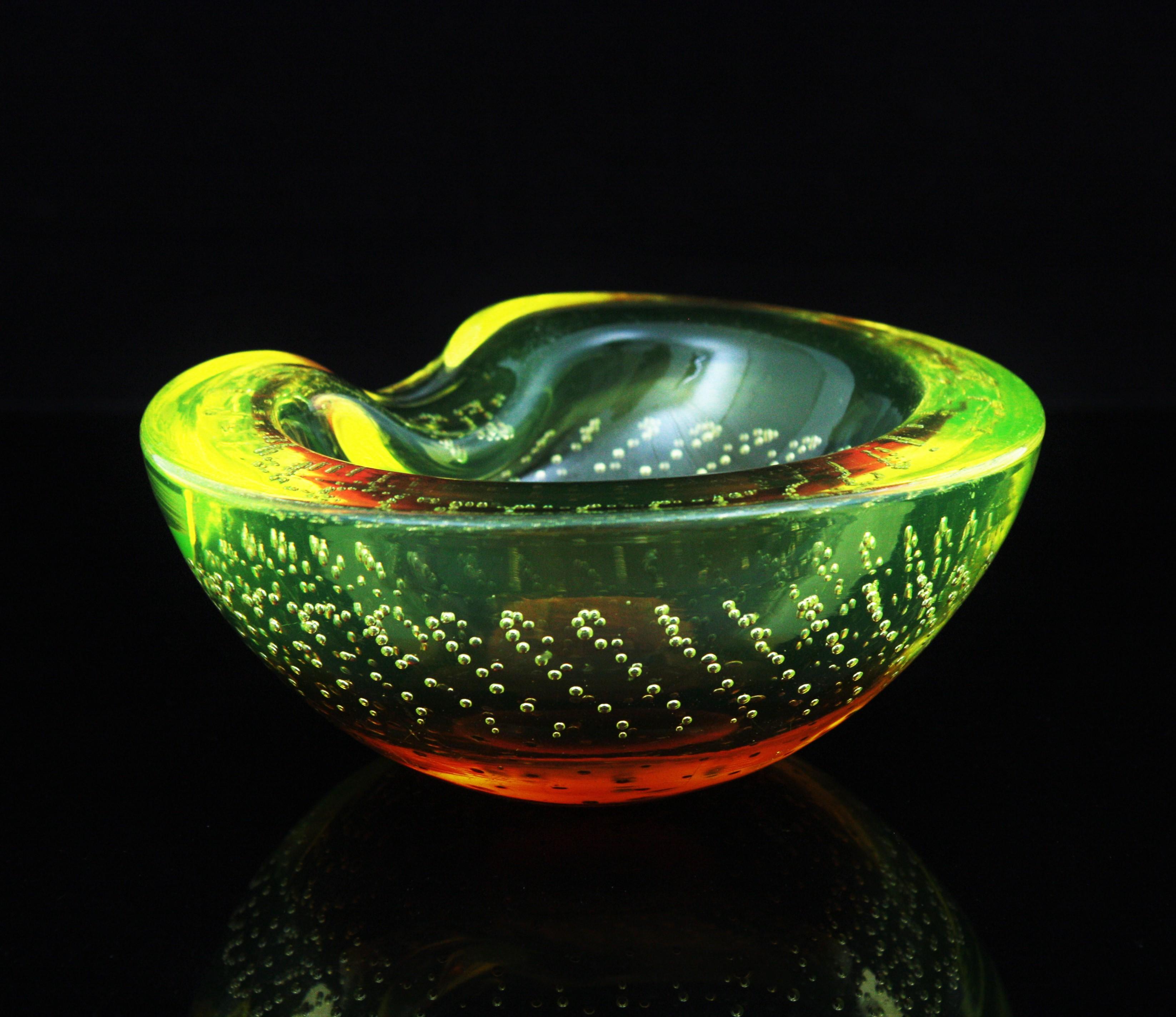 Galliano Ferro Murano Yellow Amber Bullicante Glass Bowl / Ashtray For Sale 1