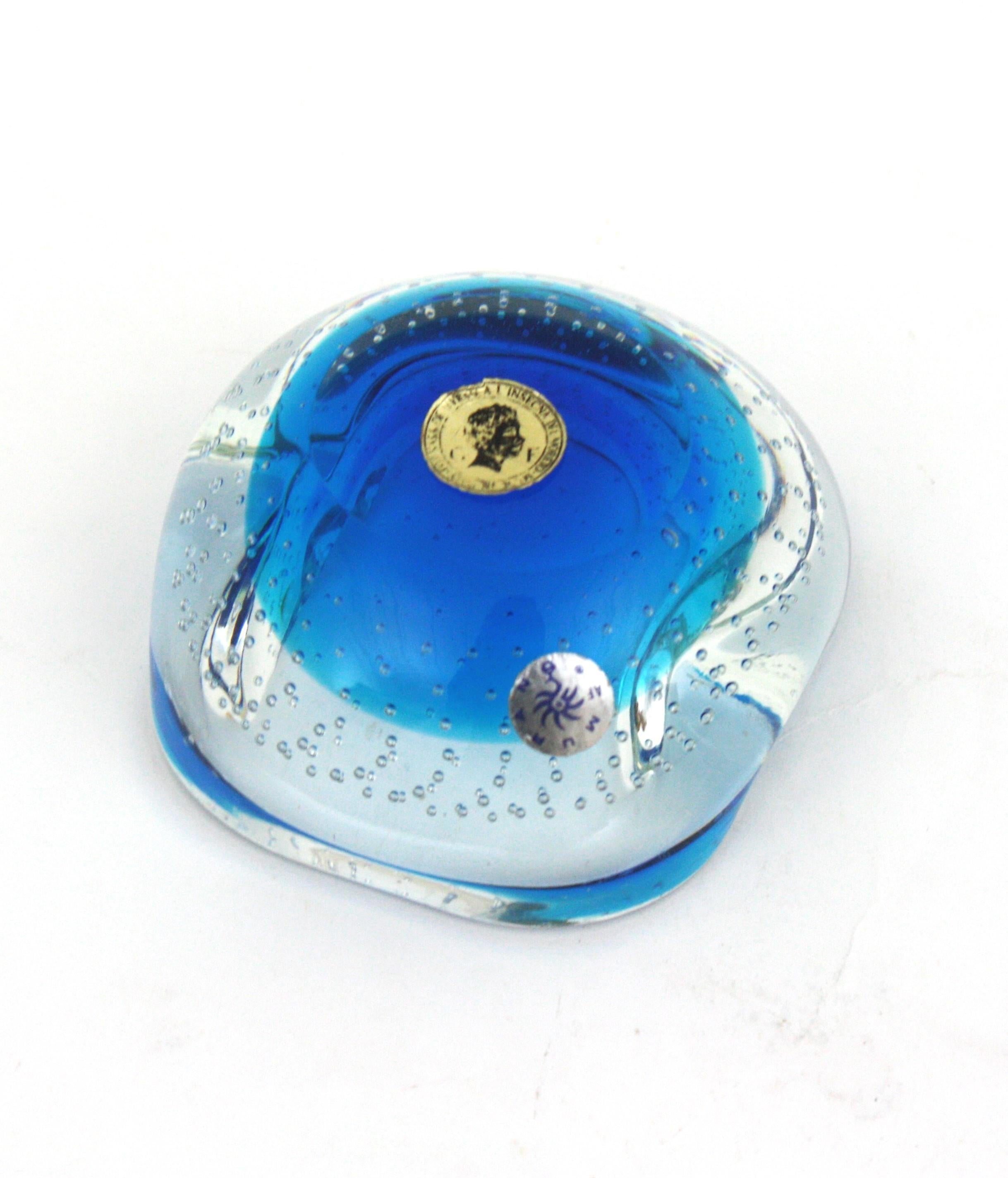 Galliano Ferro Murano Blau Klar Bullicante Kunstglas Geometrische Schale / Aschenbecher aus Muranoglas im Angebot 6