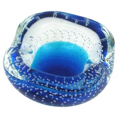 Galliano Ferro Murano Blau Klar Bullicante Kunstglas Geometrische Schale / Aschenbecher aus Muranoglas