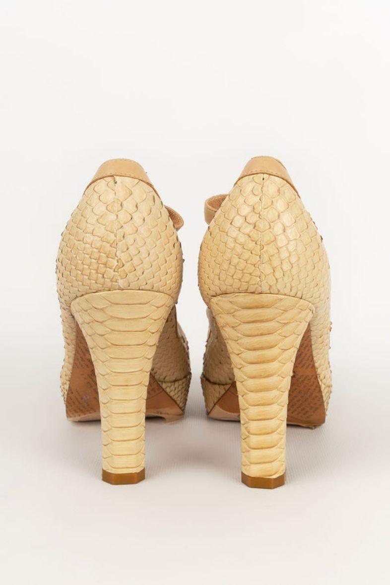 Beige Galliano Snake Snake pumps Shoes, Size 37 For Sale