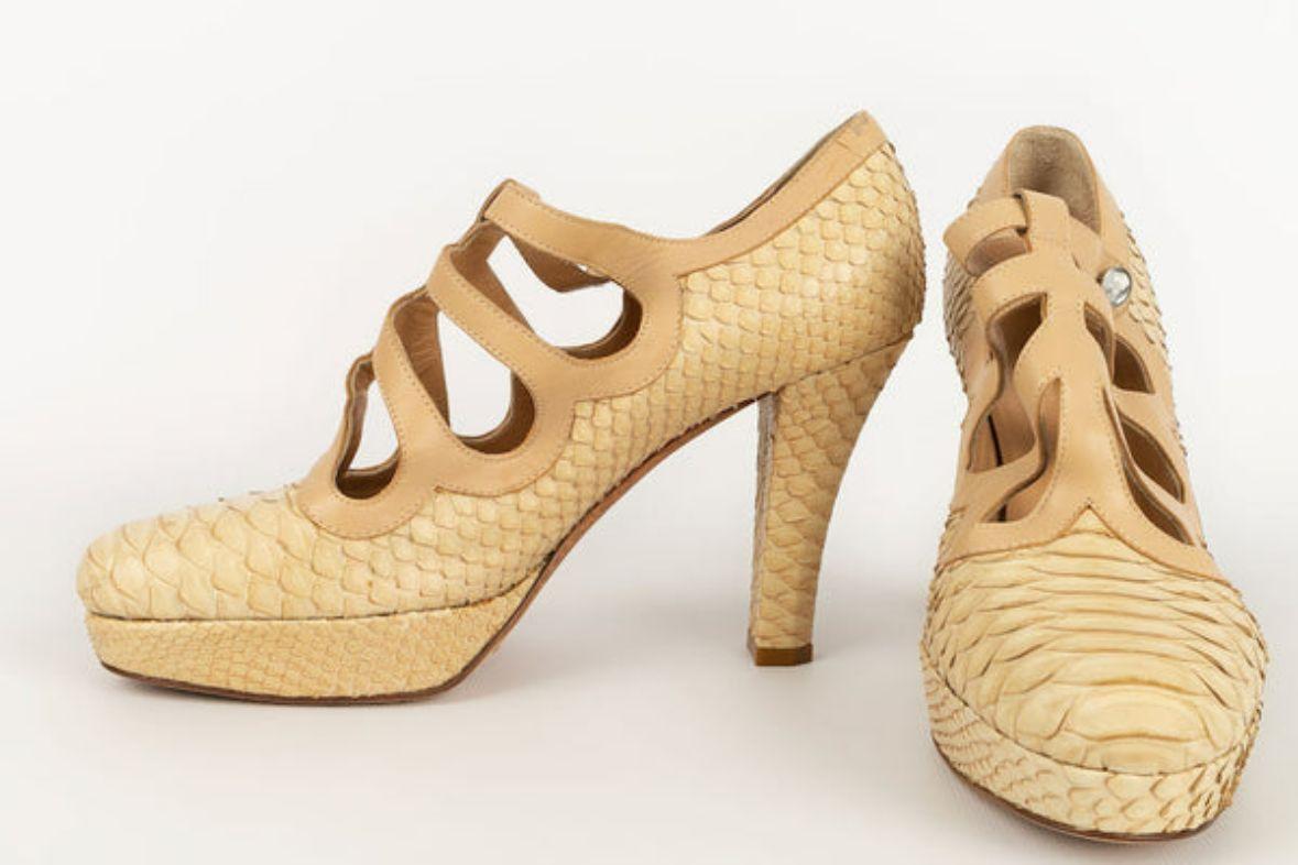 Galliano Snake Snake pumps Shoes, Size 37 In Excellent Condition For Sale In SAINT-OUEN-SUR-SEINE, FR