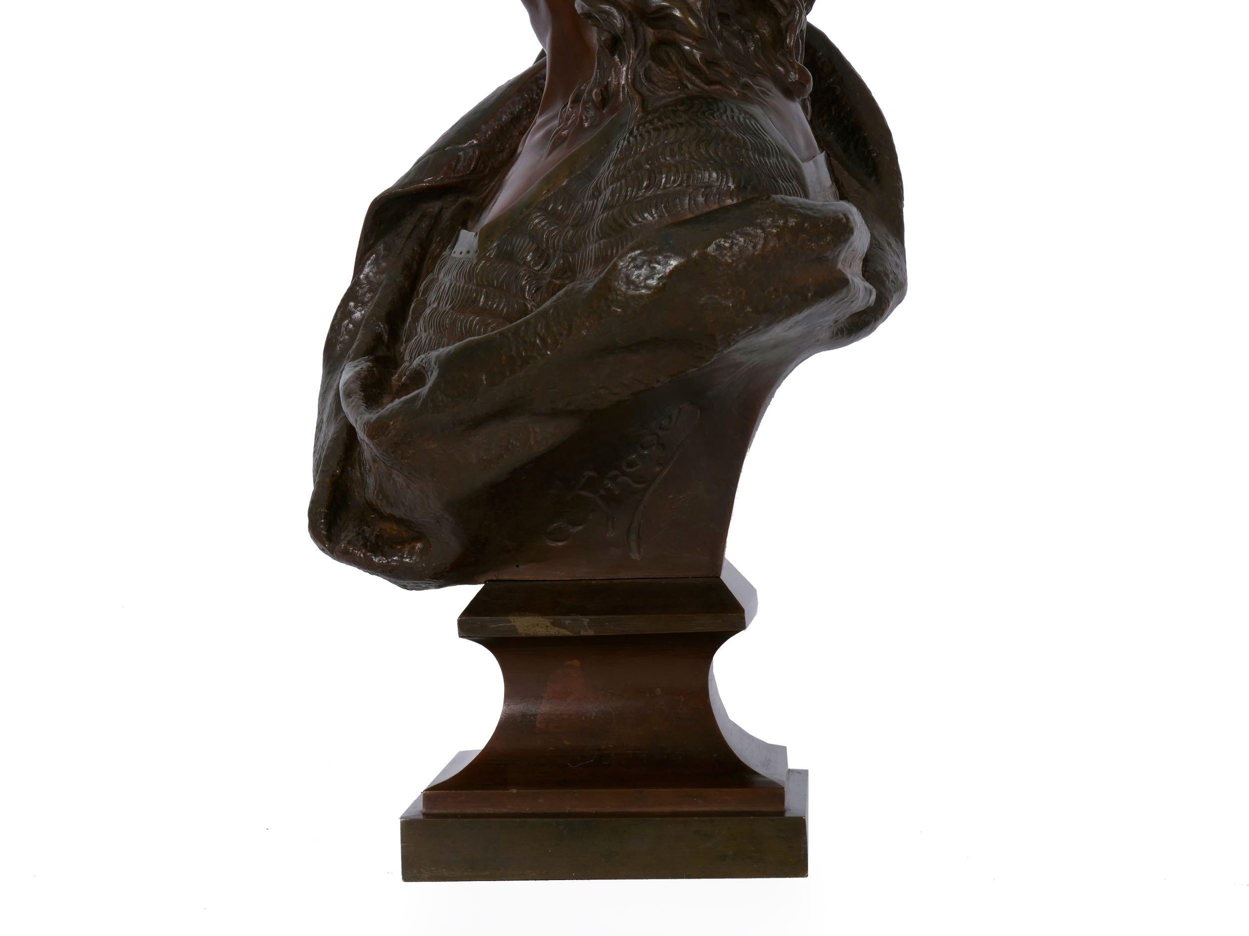 “Gallic Warrior” Antique French Bronze Sculpture Bust by Albert Froger 10