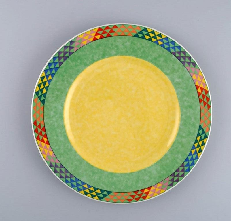 Gallo Design, Germany. Five Pamplona porcelain plates. 
Colorful decoration. Late 20th century.
Measure: Diameter: 22 cm.
In excellent condition.
Stamped.