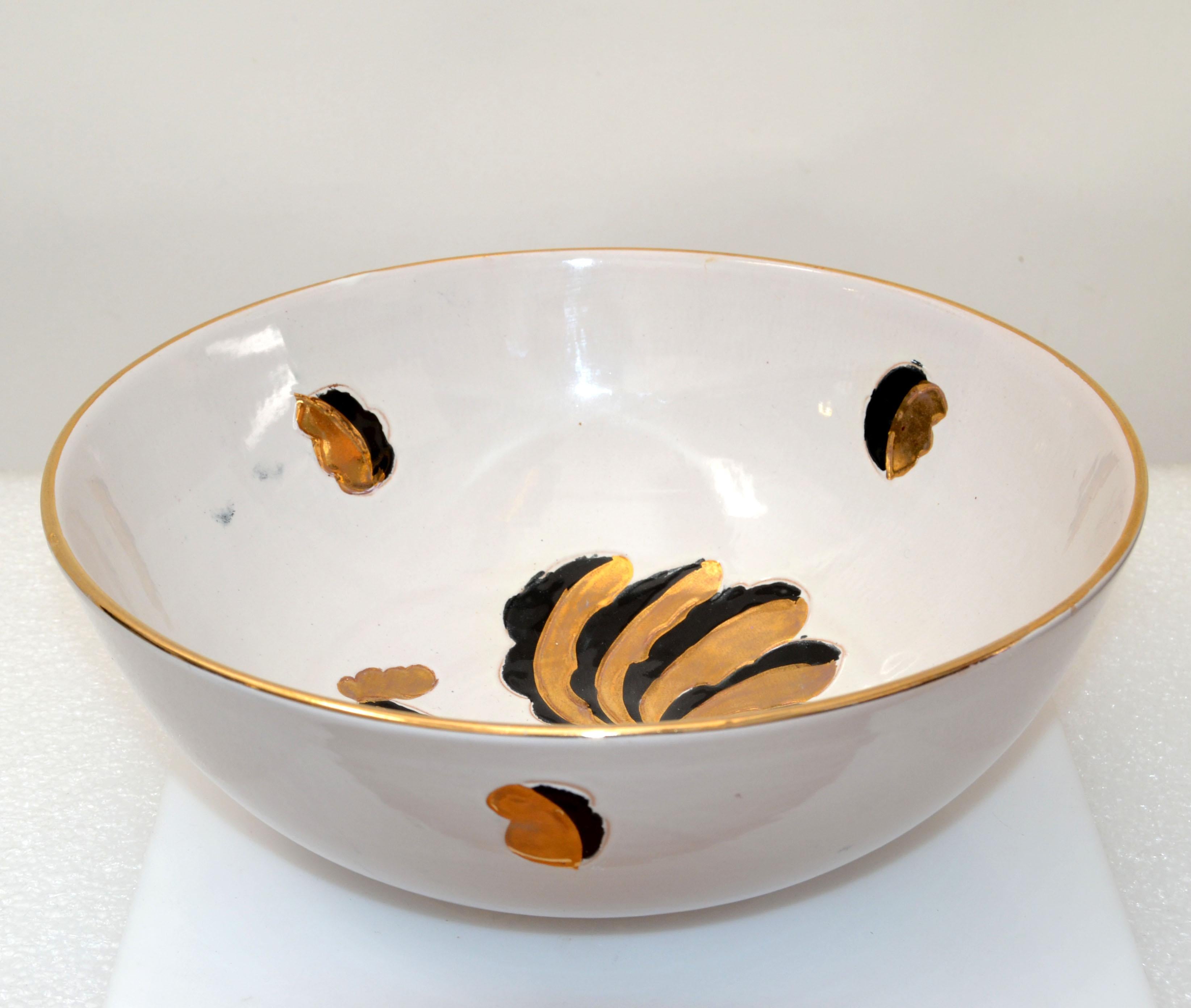 Gallo D'Oro Italy Vintage Hand Painted Ceramic Gold, Black & White Serving Bowl For Sale 2