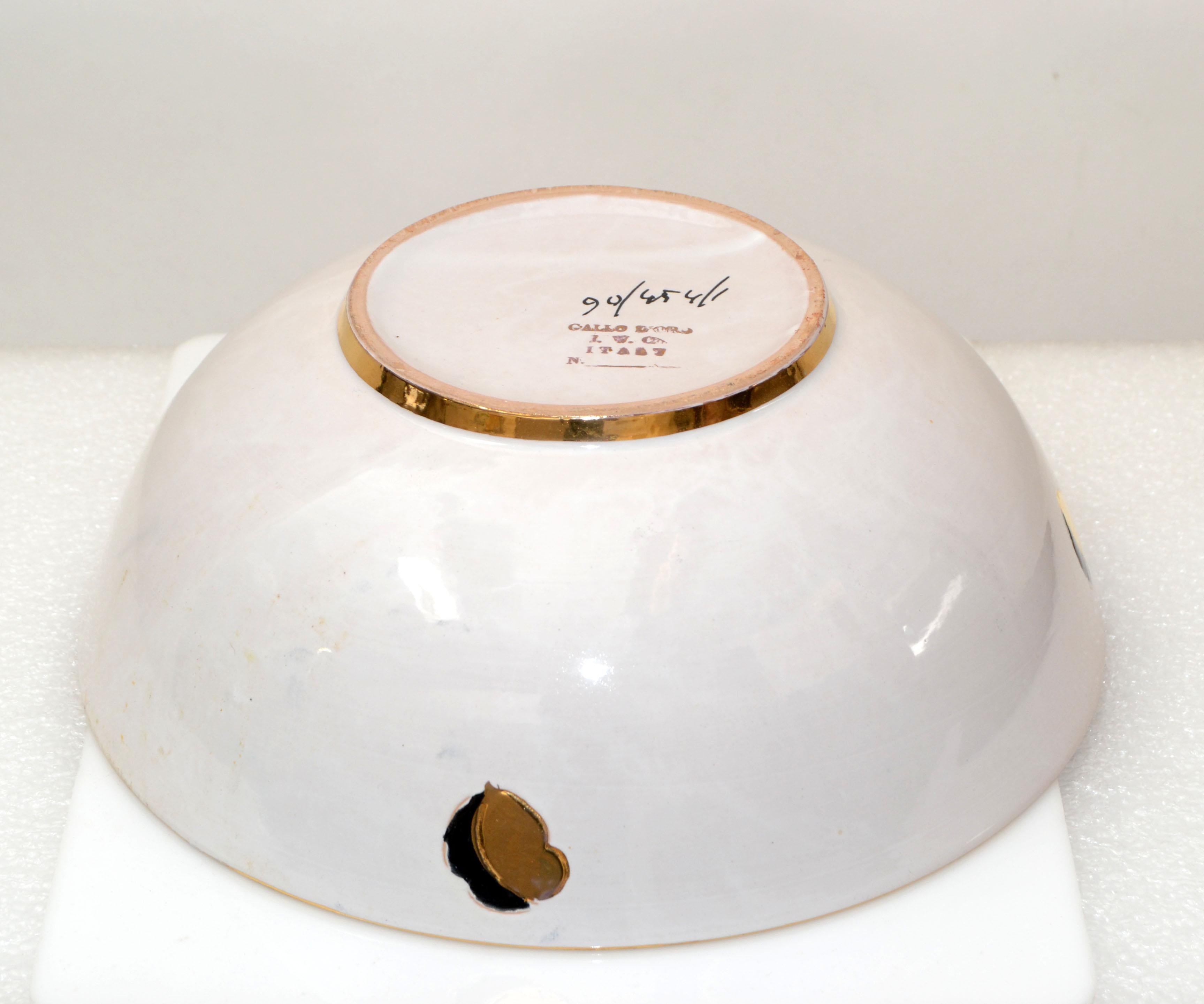 Gallo D'Oro Italy Vintage Hand Painted Ceramic Gold, Black & White Serving Bowl In Good Condition For Sale In Miami, FL