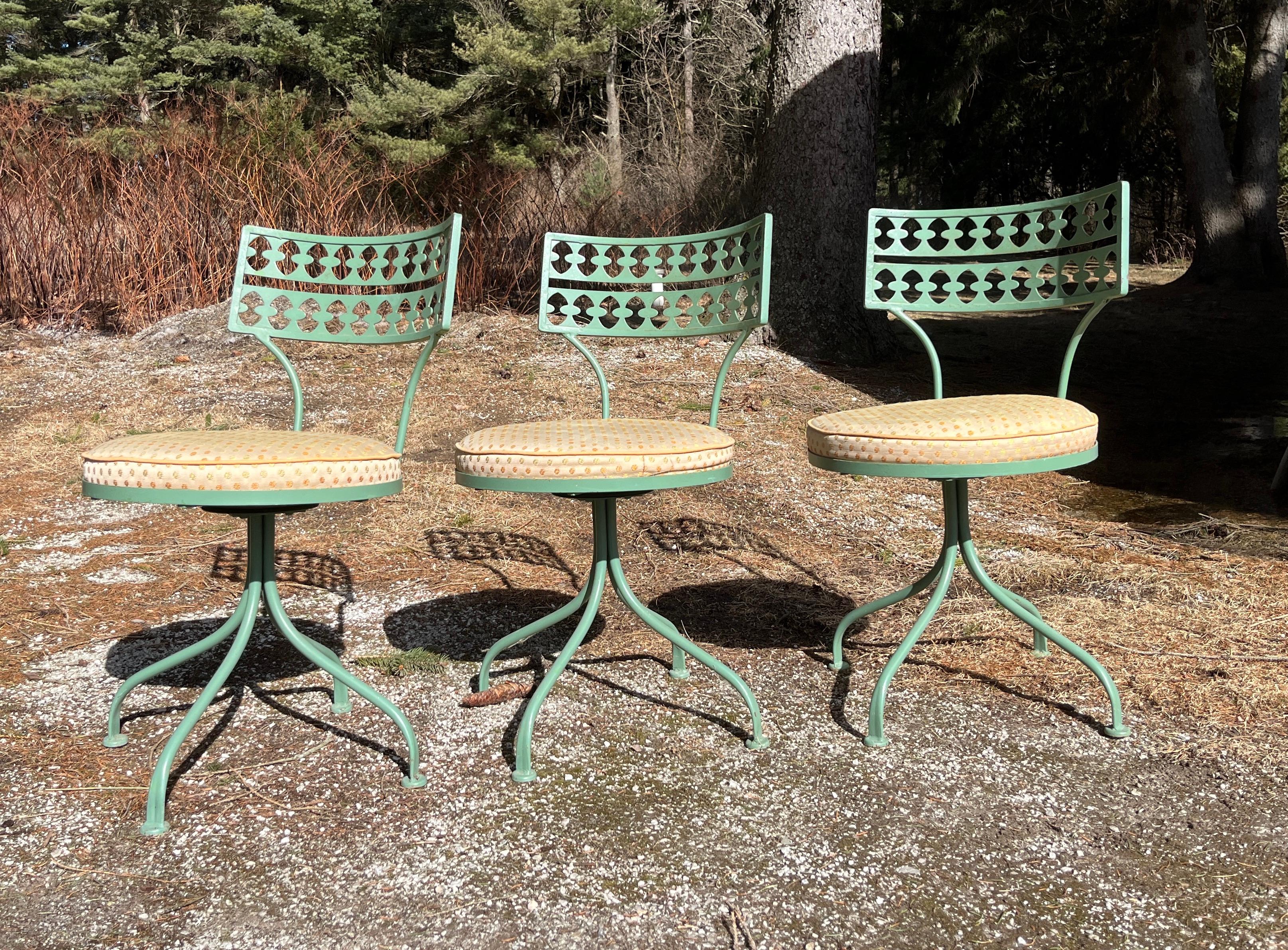 Ensemble de patio en fer forgé Gallo Iron Works, fabriqué aux États-Unis, style Salterini en vente 2