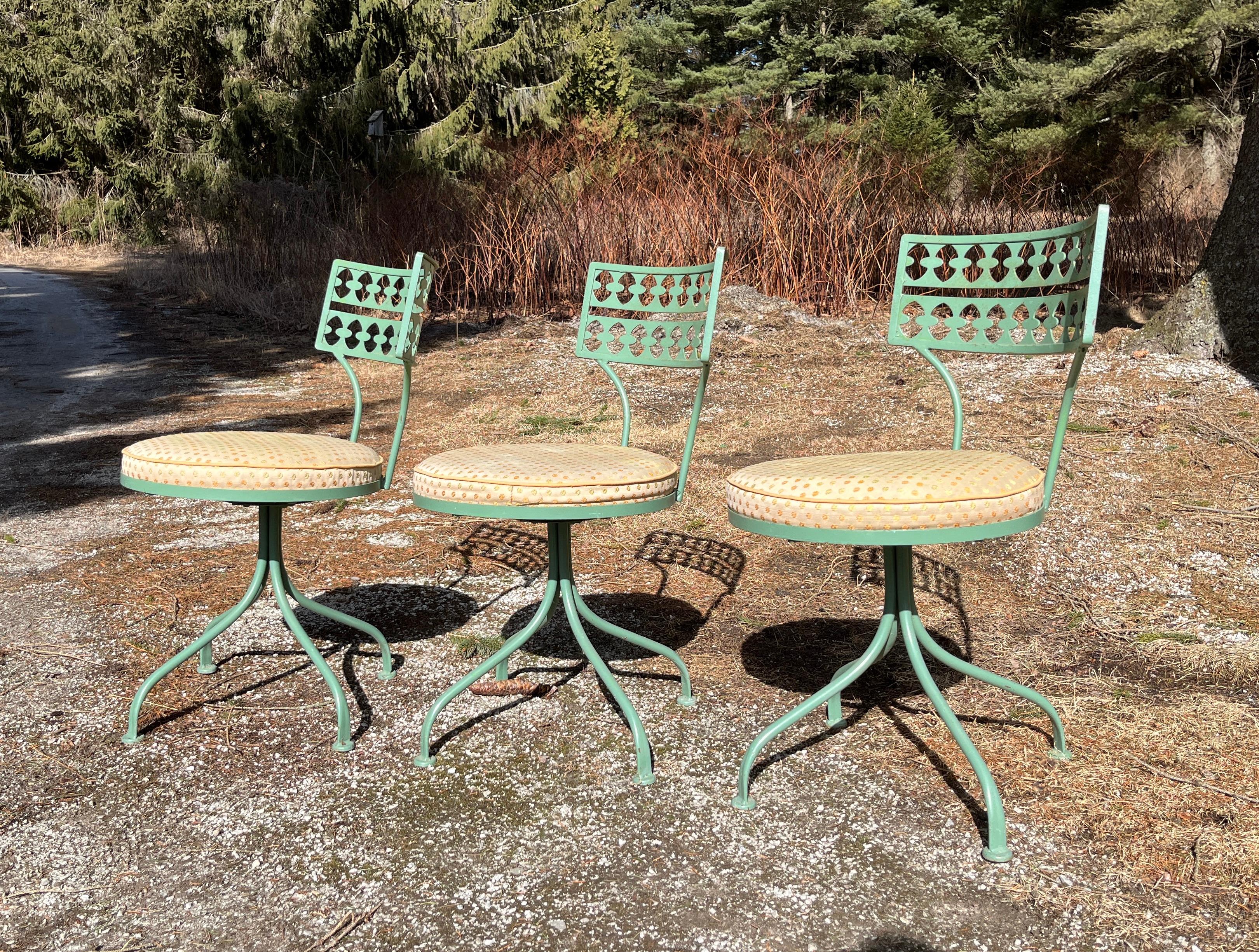 Ensemble de patio en fer forgé Gallo Iron Works, fabriqué aux États-Unis, style Salterini en vente 3