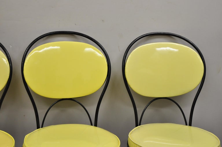 Gallo Iron Works Wrought Iron Yellow Vinyl Modern Bistro Dining Chair, Set of 4 In Good Condition For Sale In Philadelphia, PA