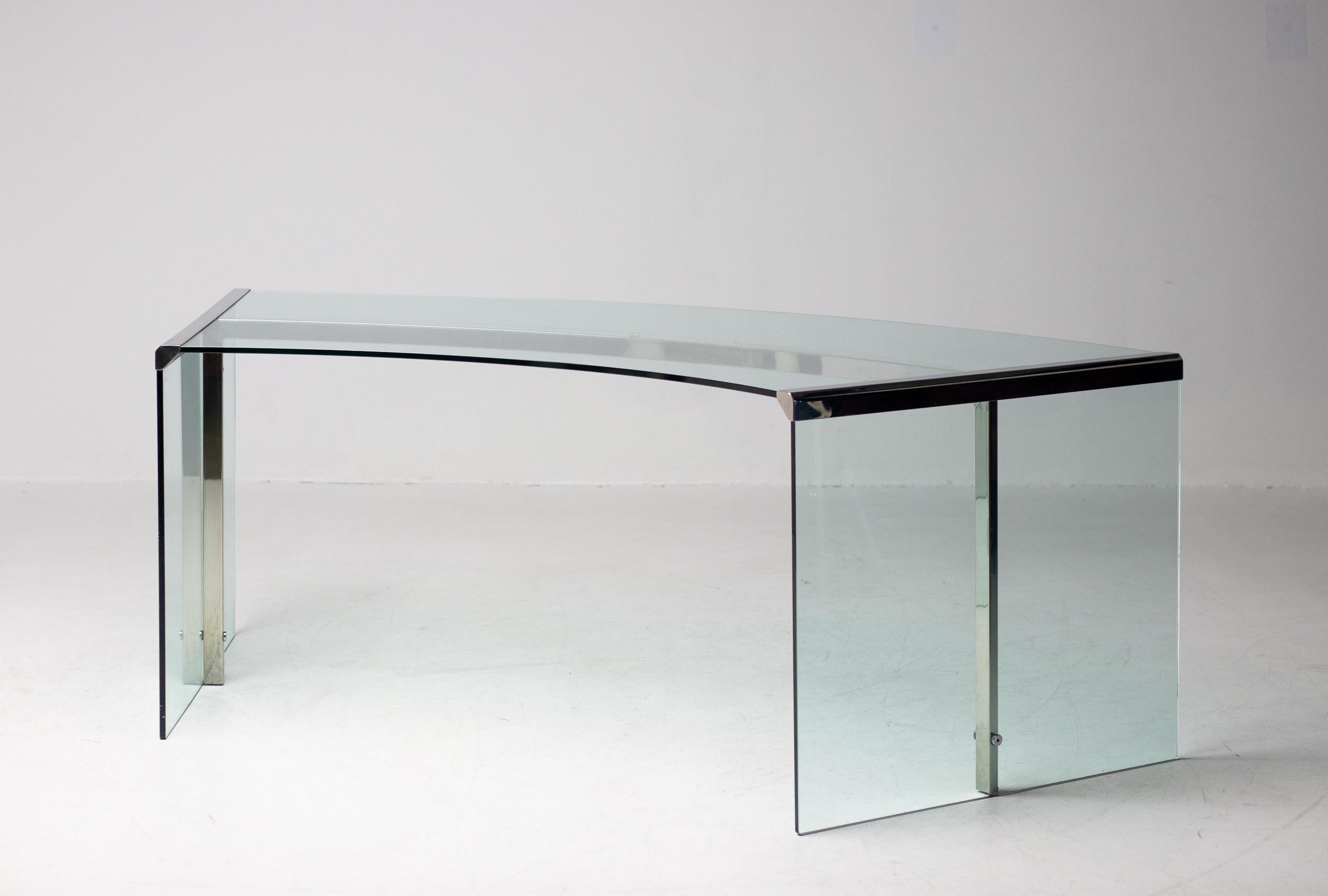 El Escritorio Presidencial de Cristal Gallotti & Radice Italia se adapta al interior de Hollywood Recency Acero inoxidable en venta