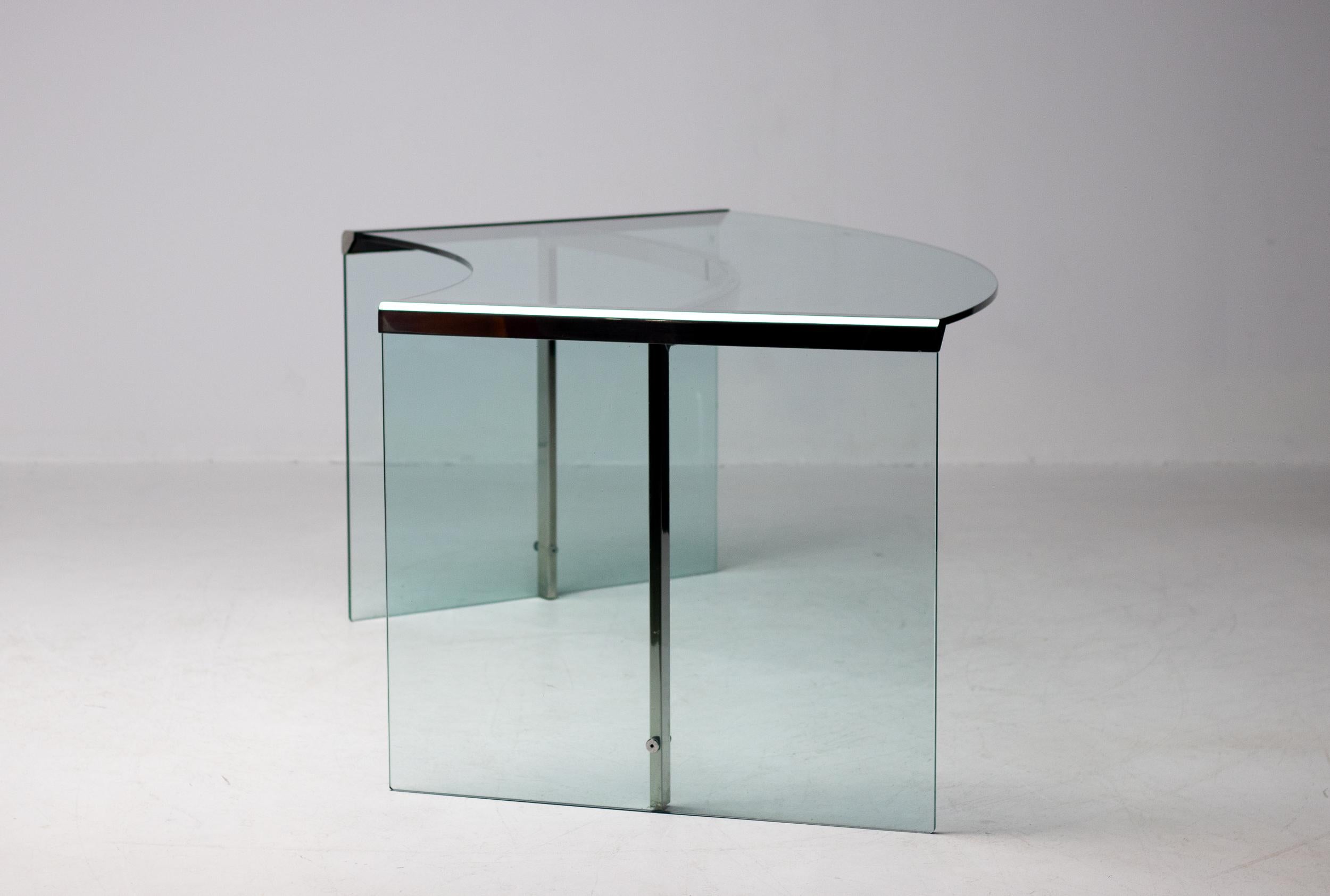 President Desk made of safety glass with a stainless steel frame. 
Originally designed by Gallotti & Radice in 1971, this piece is made circa 1988.
Marked with label.

Gallotti & Radice is a renowned Italian furniture and design company that has