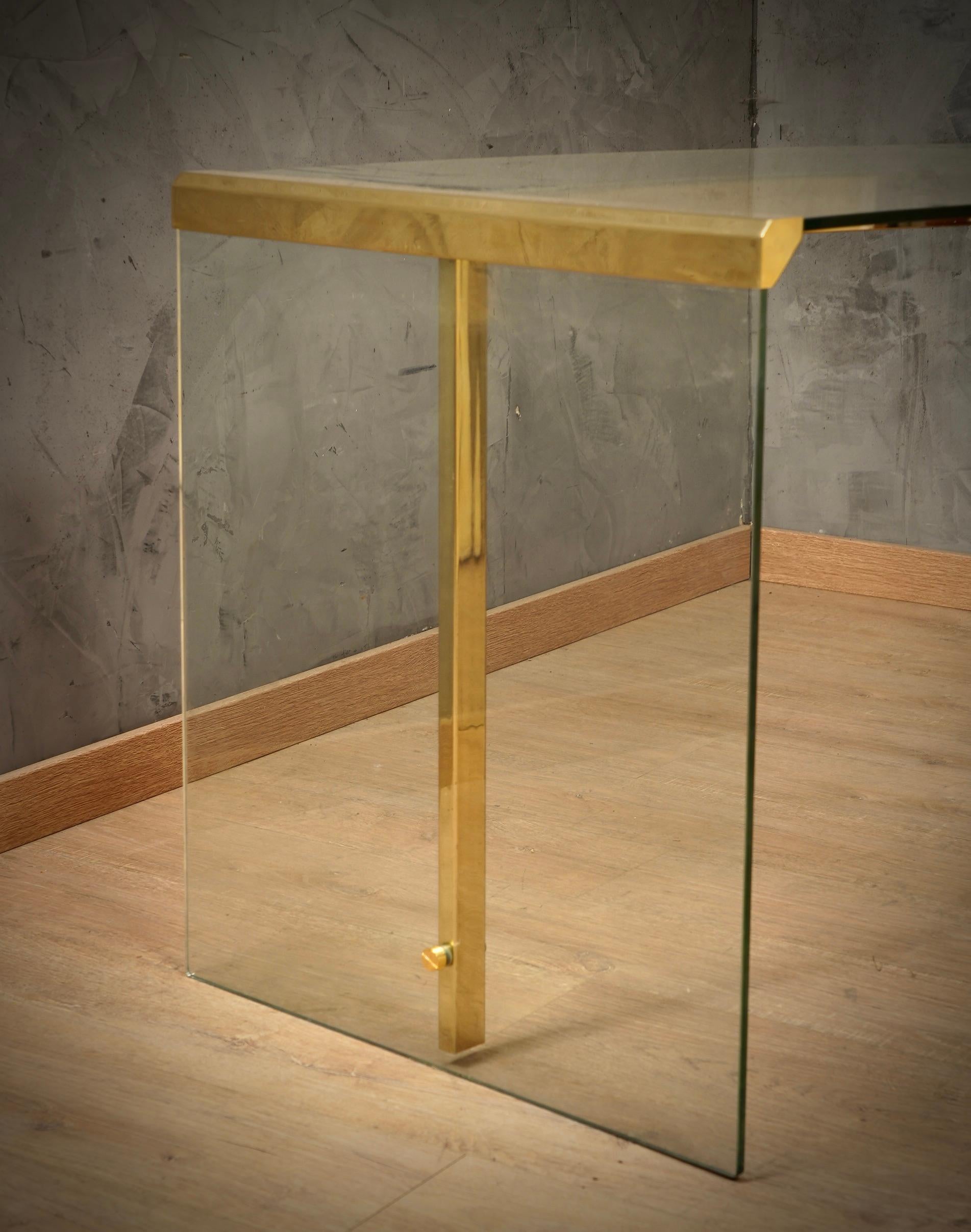 Gallotti e Radice Glass and Brass Italian Curved Desk Writing Table, 1970 In Good Condition In Rome, IT