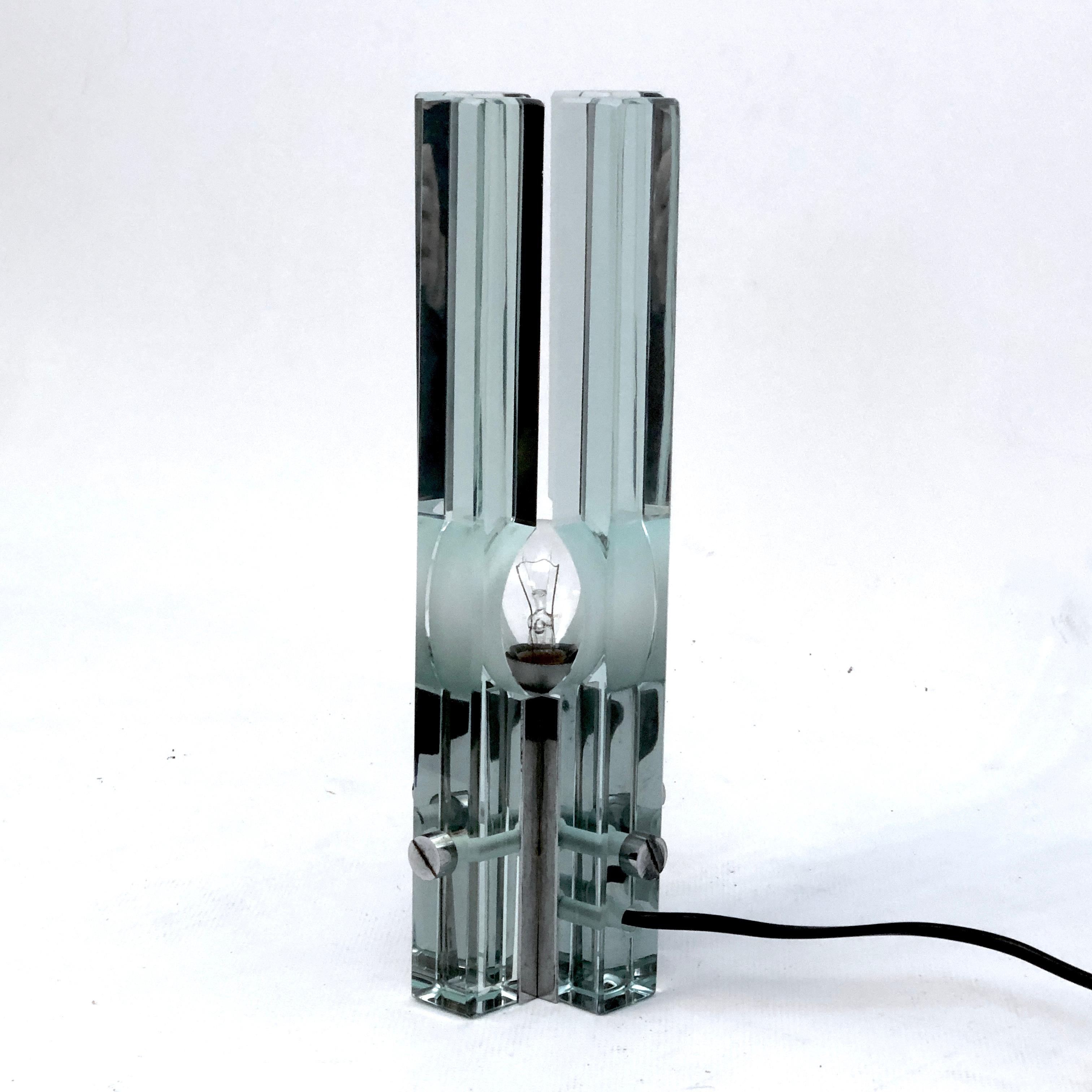 Gallotti e Radice, Vintage glass table lamp from 70s In Good Condition For Sale In Catania, CT