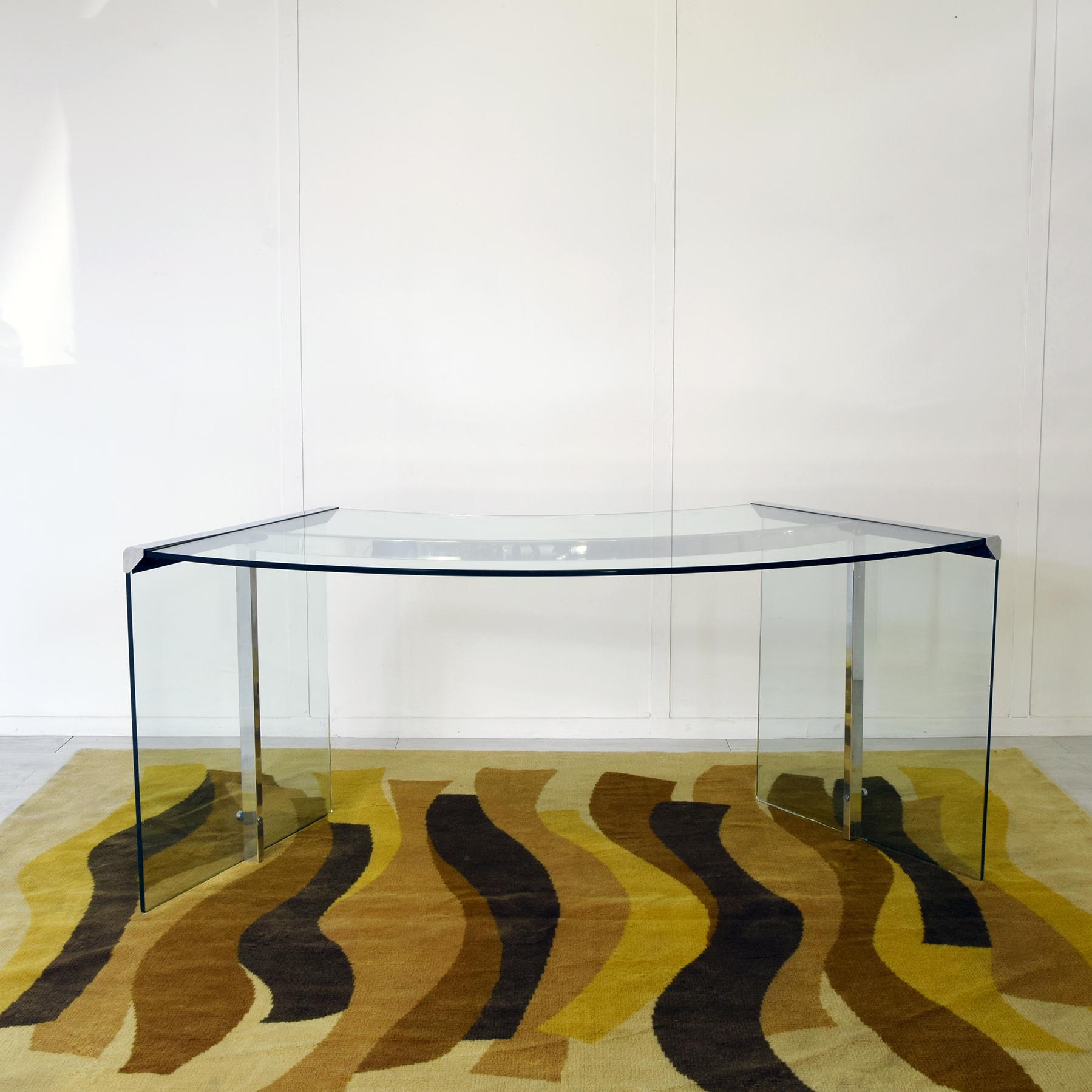 Mid-Century Modern Gallotti & Radice curved desk mod President 1970s.