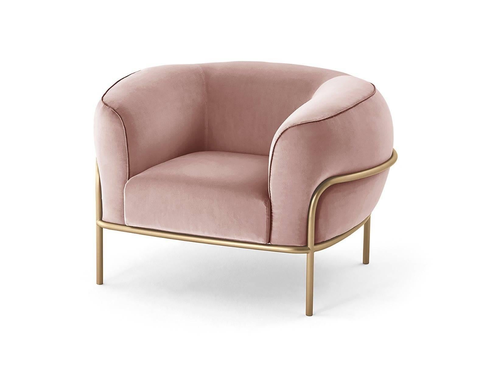 Sophie armchair in fabric, leather or velvet with brass details designed by Federica Biasi for Gallotti & Radice. 

Armchair with foam polyurethane padding. Removable cover in fabric or leather, available as per samples. Metal structure in satin