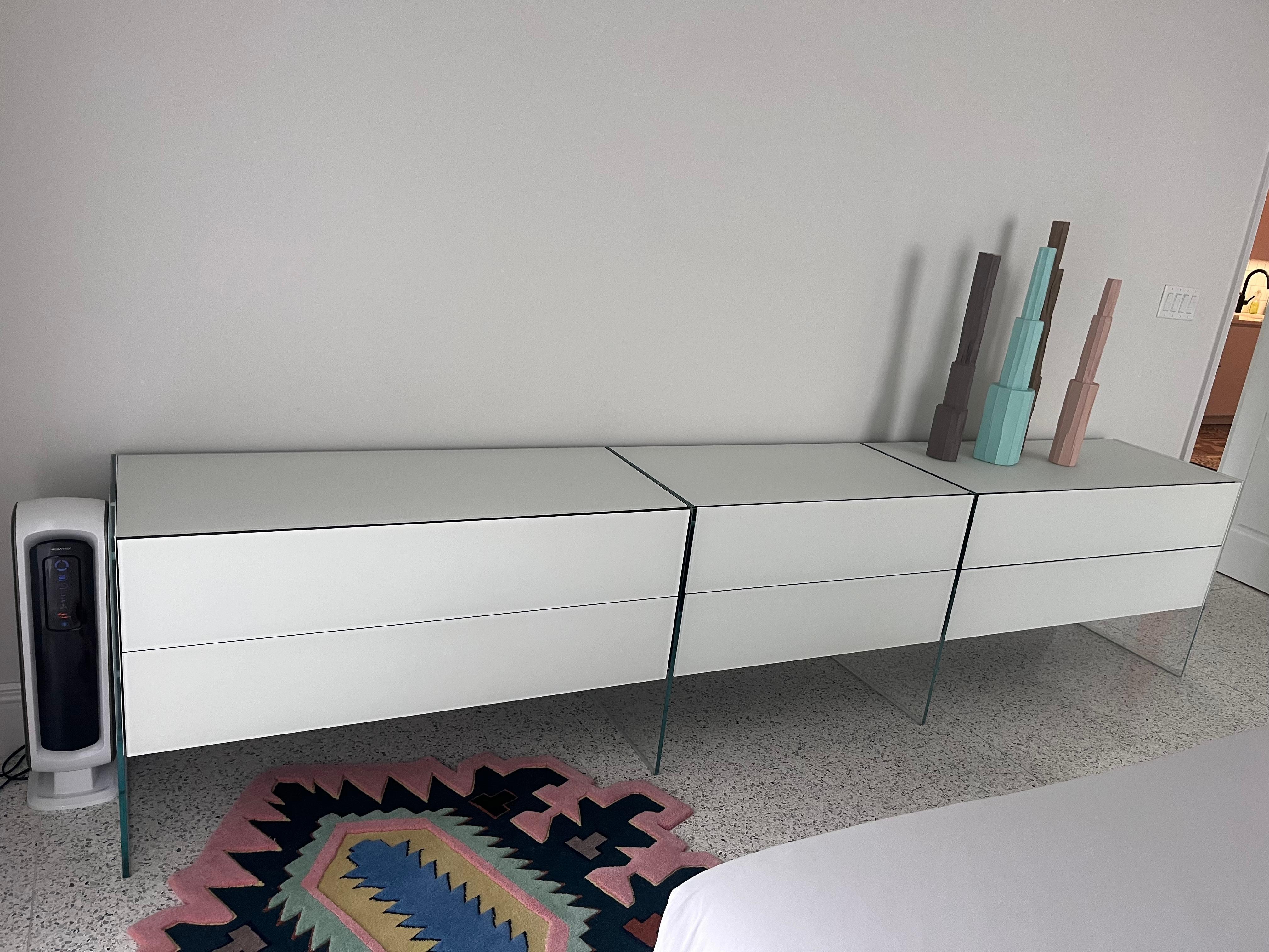 Contemporary Gallotti & Radice White Satin Glass Air Unit in STOCK