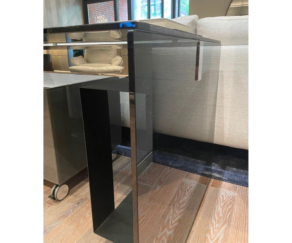 Gallotti&Radice Air Desk in Smoked Glass by Pinuccio Borgonova Floor Sample In Excellent Condition In Boston, MA