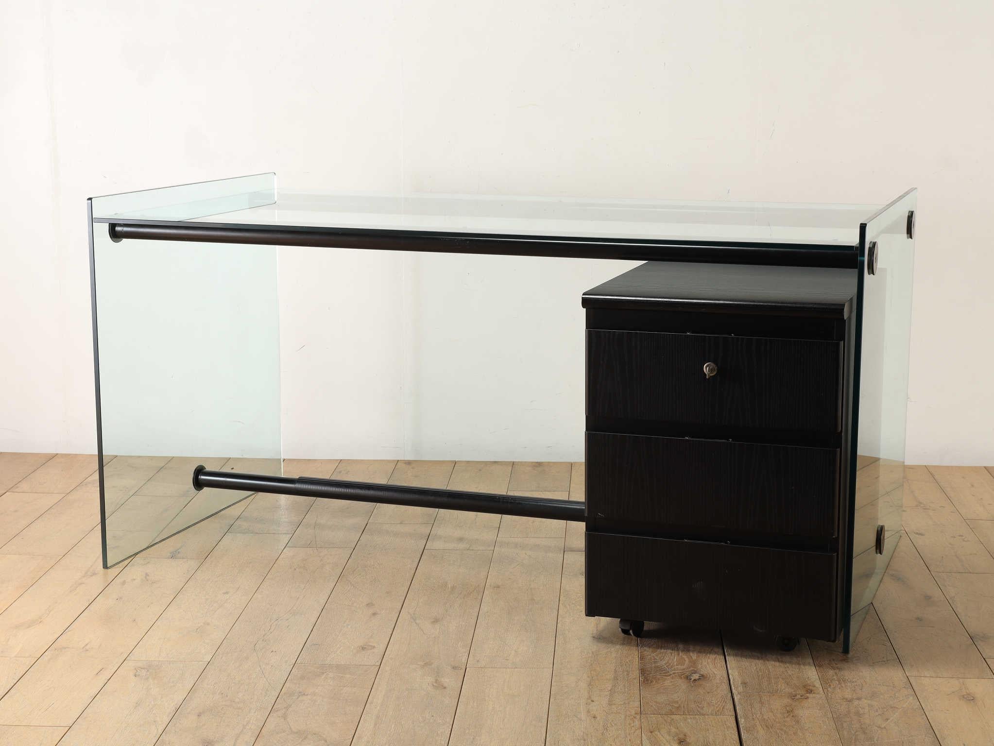 Gallotti&Radice Glasschreibtisch 1970er Jahre im Zustand „Gut“ im Angebot in Shibuya-ku, 13