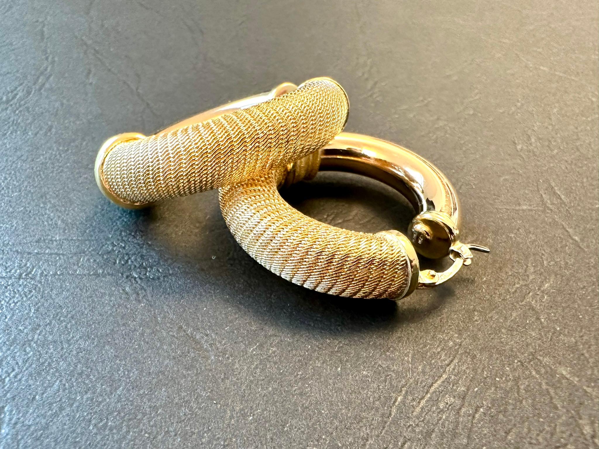 Galma&Cordif, boucles d'oreilles italiennes modernes en or jaune 18 carats  Bon état - En vente à Esch sur Alzette, Esch-sur-Alzette