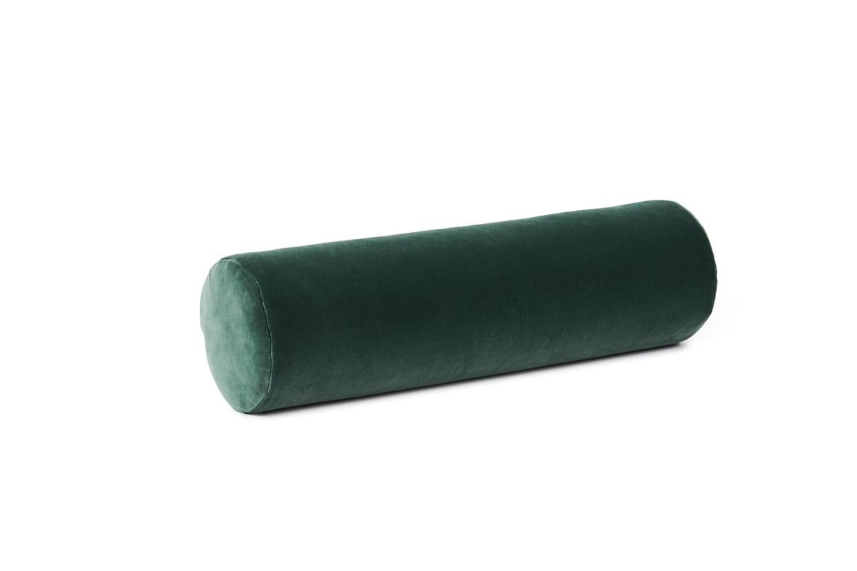 Galore cushion round forest green by Warm Nordic
Dimensions: D 16 x H 46 cm
Material: Textile upholstery, Granulate and feathers filling.
Weight: 0.9 kg
Also available in different colors and finishes. 

An elegant bolster cushion, which