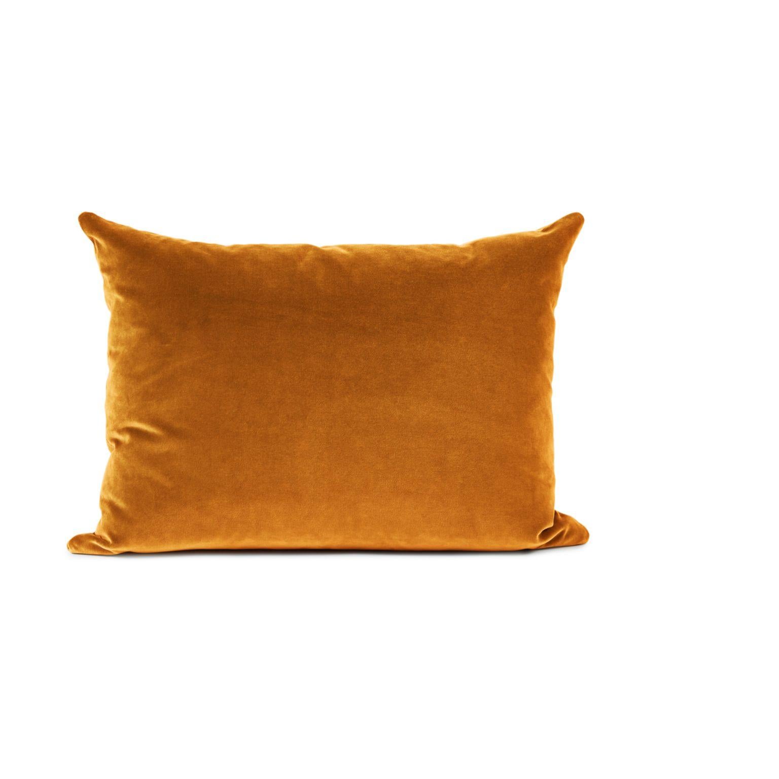 Galore cushion square amber by Warm Nordic
Dimensions: D70 x H 50 cm
Material: Textile upholstery, Granulate and feathers filling.
Weight: 1.4 kg.
Also available in different colours and finishes. 

An elegant oversized sofa cushion, which