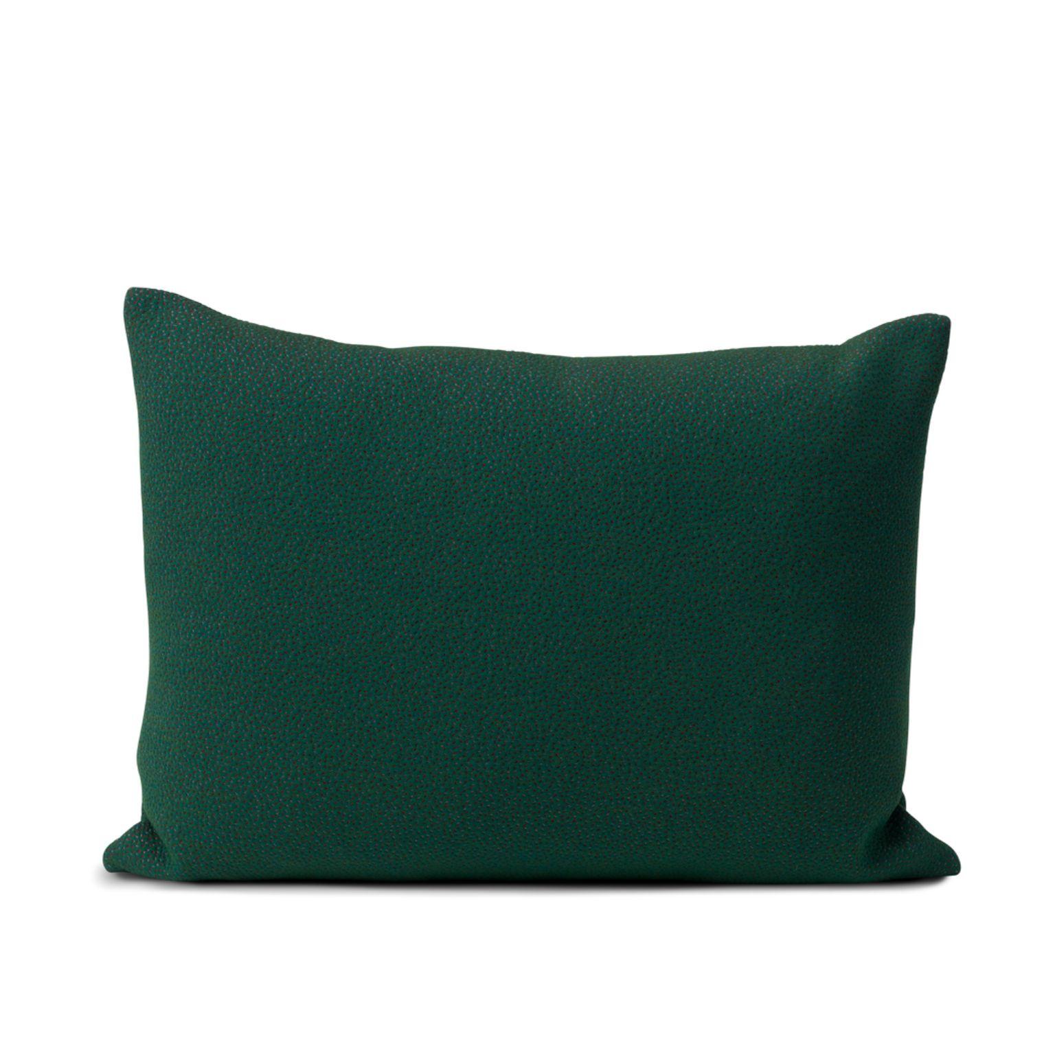 Galore cushion square sprinkles hunter green by Warm Nordic
Dimensions: D70 x H 50 cm
Material: Textile upholstery, Granulate and feathers filling.
Weight: 1.4 kg
Also available in different colours and finishes. 

An elegant oversized sofa