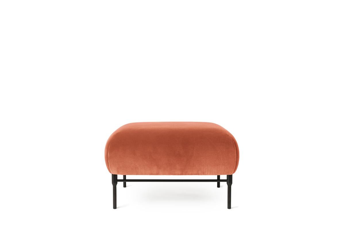 Galore Module Pouf vintage rose by Warm Nordic
Dimensions: D75 x W75 x H 44 cm
Material: Textile upholstery, Powder coated black steel legs, Wooden frame, foam, spring system.
Weight: 15.5 kg
Also available in different colours. 

Warm Nordic