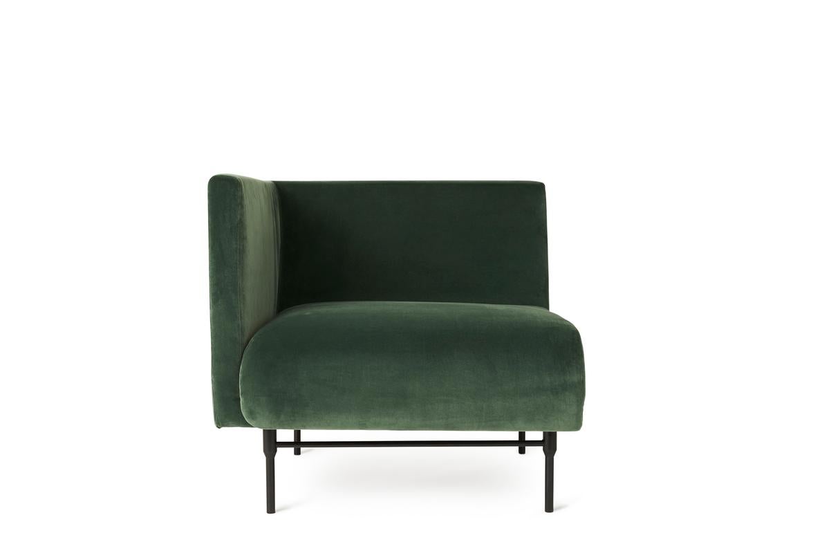 Galore seater module left forest green by Warm Nordic
Dimensions: D 82 x W 83 x H 76 cm
Material: Textile upholstery, Powder coated black steel legs, Wooden frame, foam, spring system.
Weight: 31 kg
Also available in different colours and