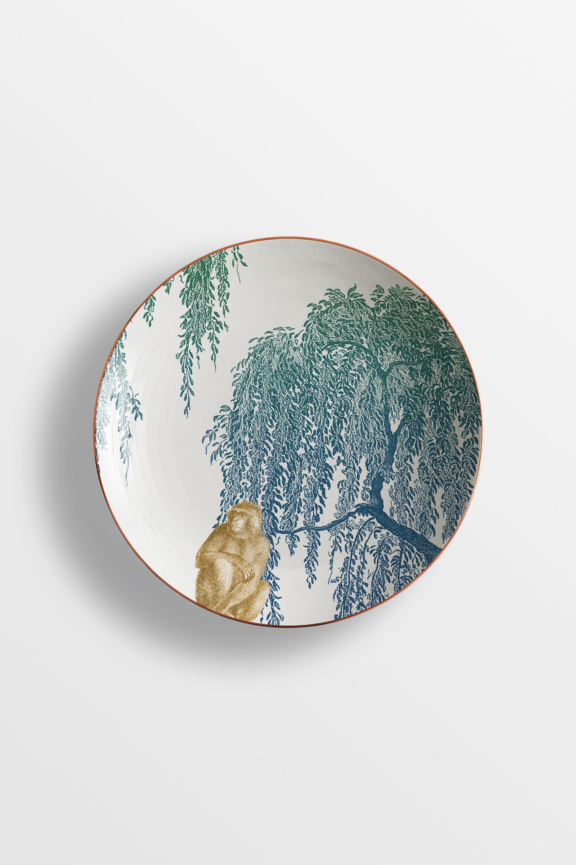 Italian Galtaji, Six Contemporary Porcelain Soup Plates with Decorative Design For Sale