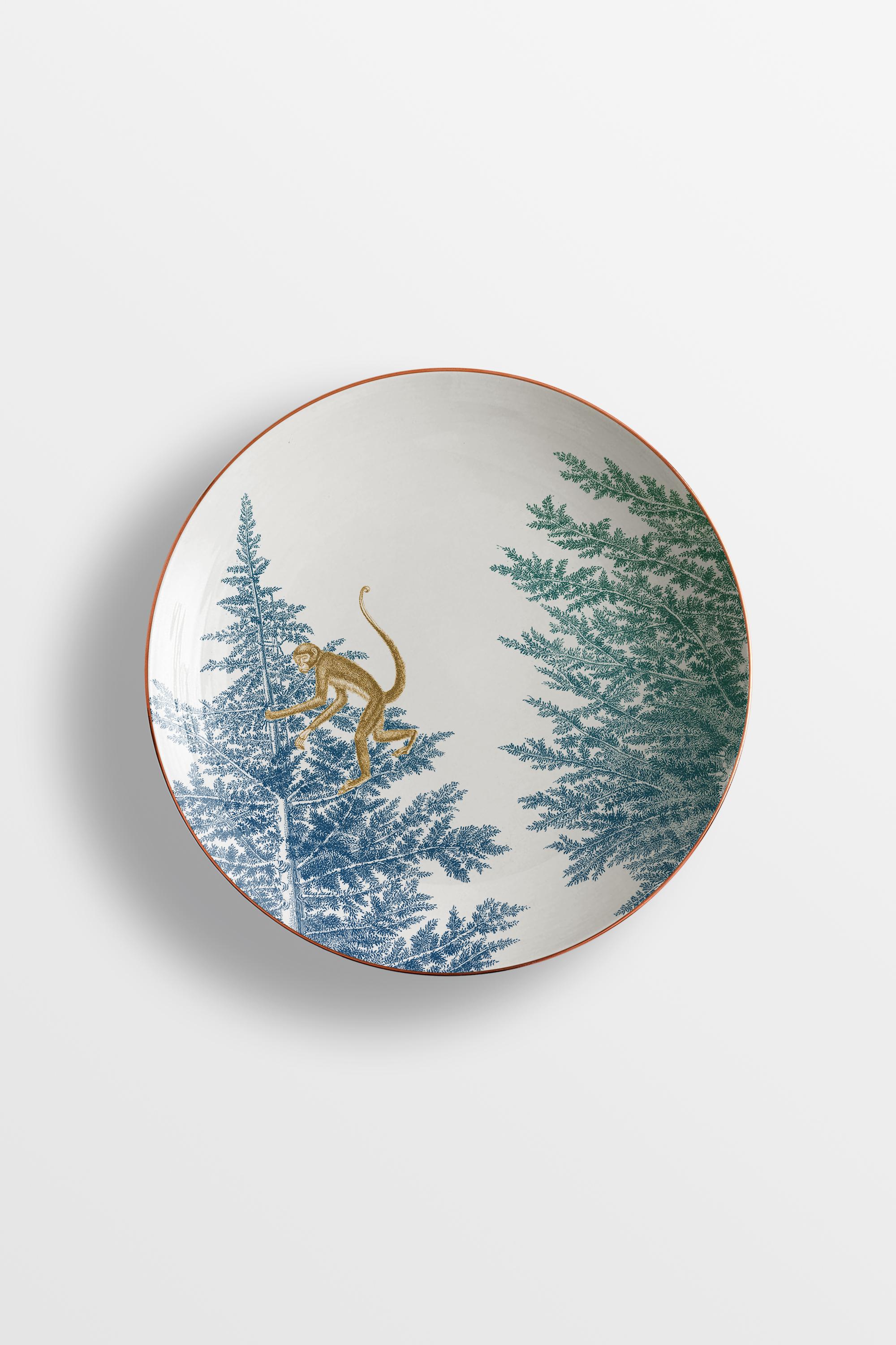 Galtaji, Six Contemporary Porcelain Soup Plates with Decorative Design For Sale 1