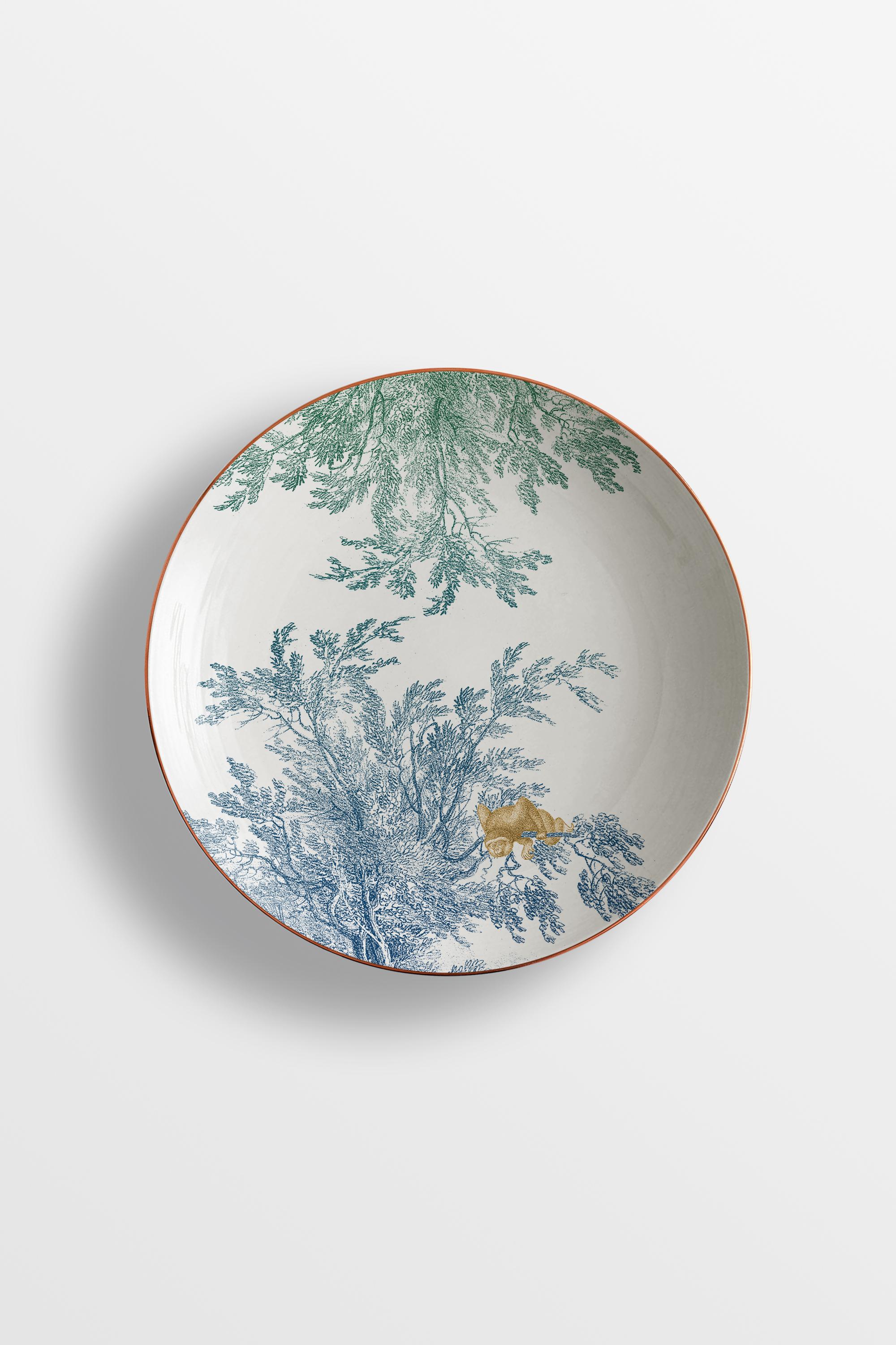 Galtaji, Six Contemporary Porcelain Soup Plates with Decorative Design For Sale 2