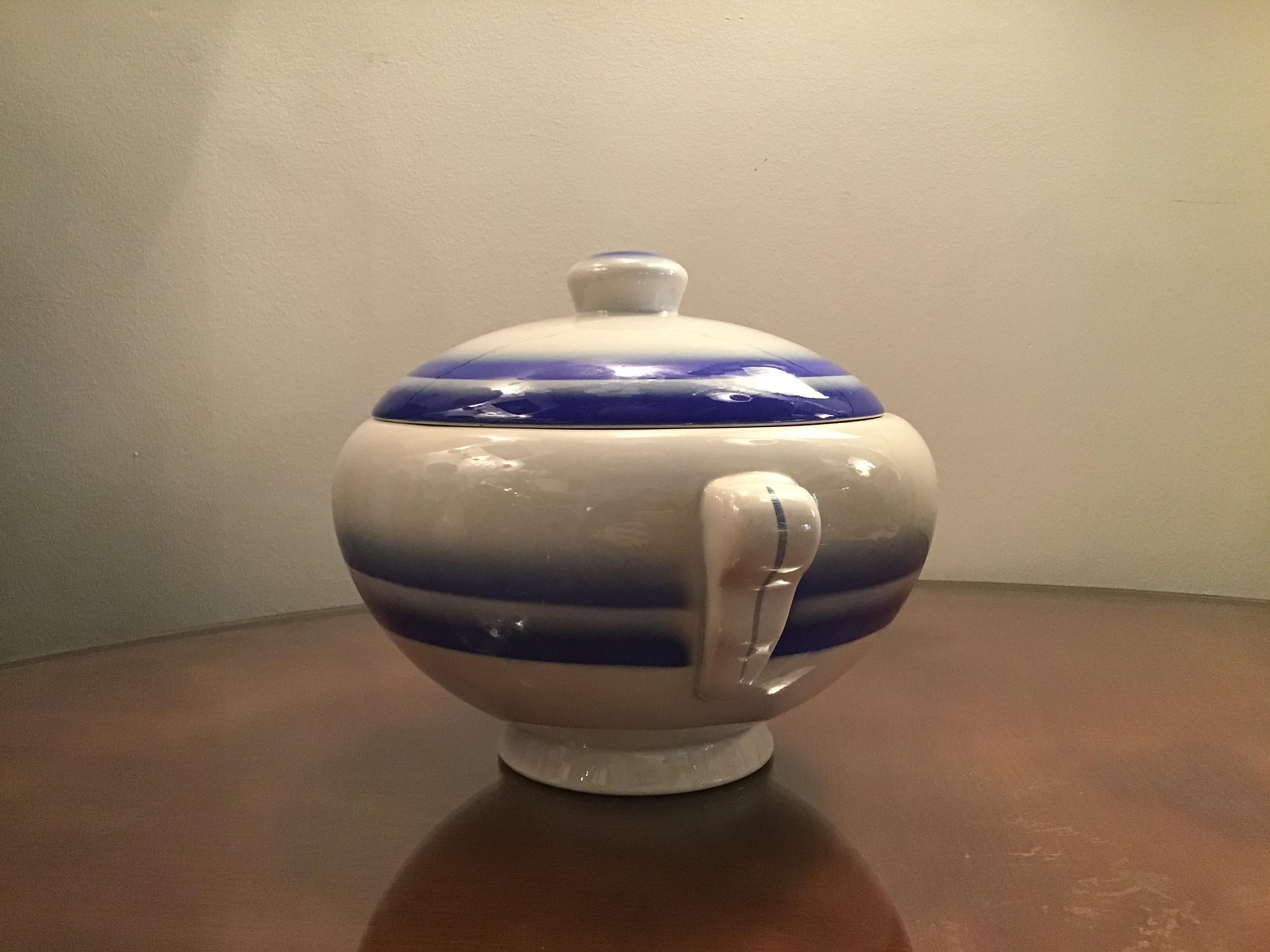 Italian Galvani Pordenone Soup Tureen Centerpiece 1930 Ceramic, Italy For Sale