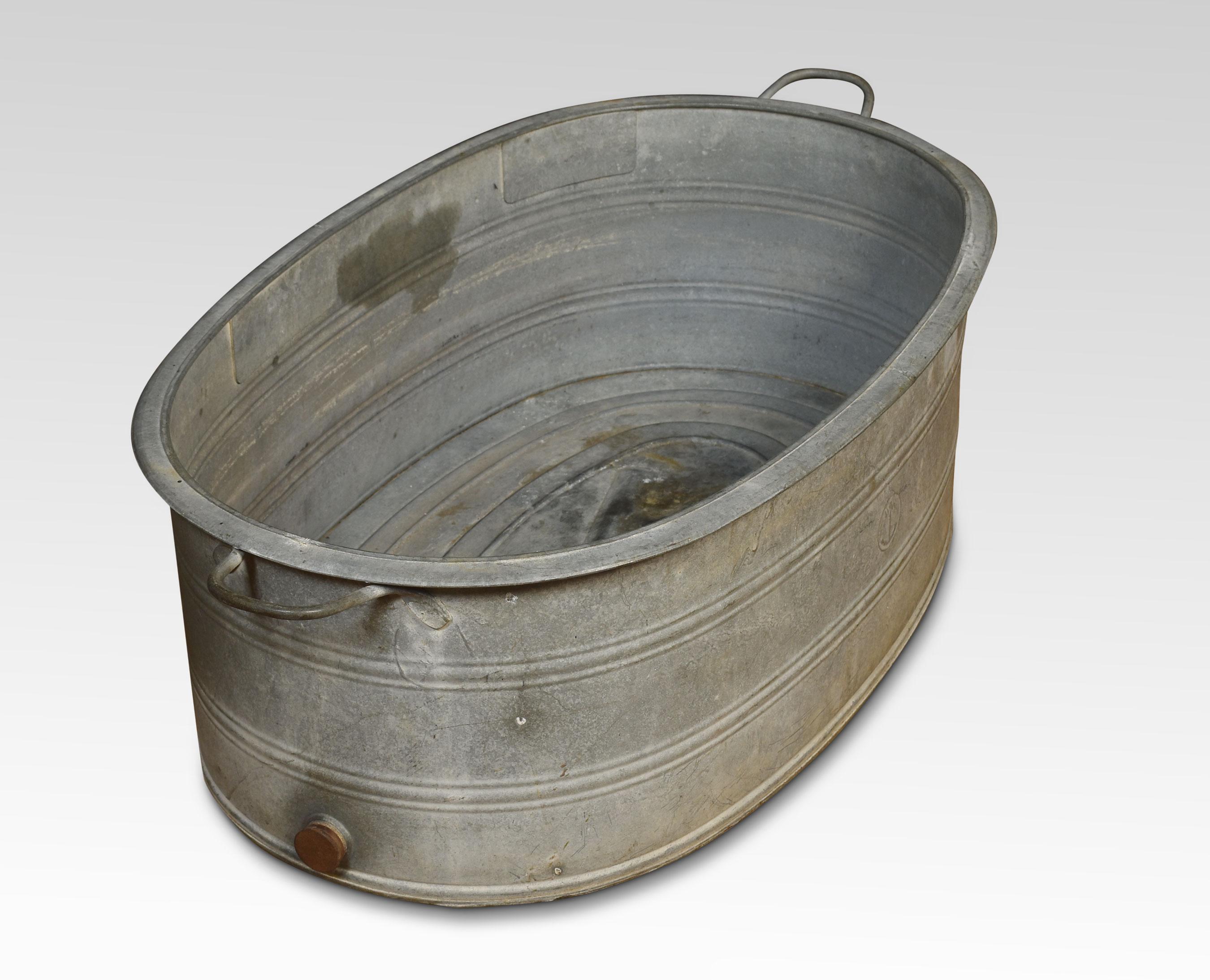 British Galvanised tin bath For Sale