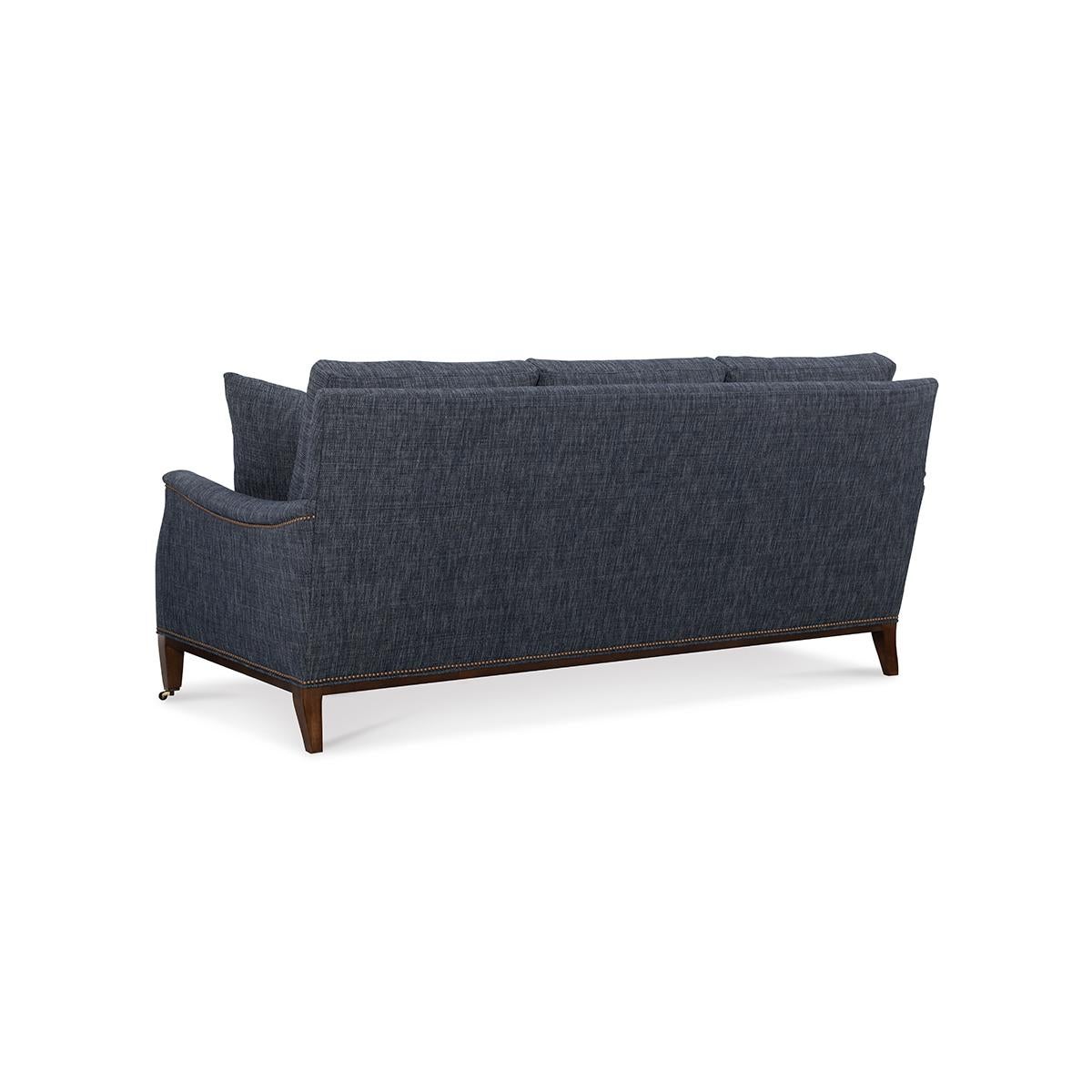 Galvin Classic Sofa (amerikanisch) im Angebot
