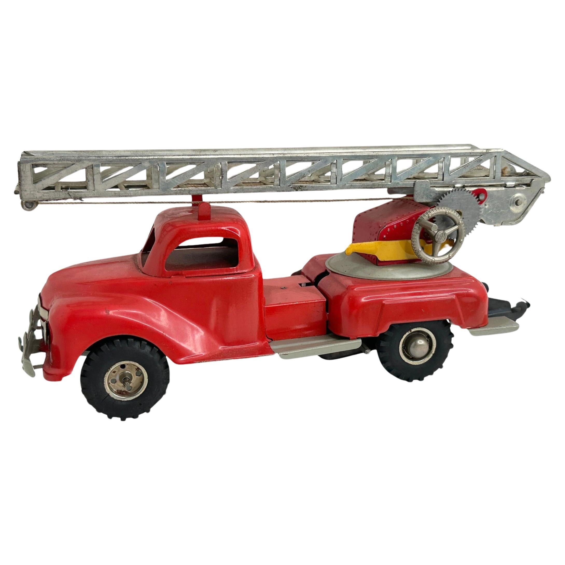 Coche de juguete de hojalata para camión de bomberos Gama Alemania 1945-49 en venta