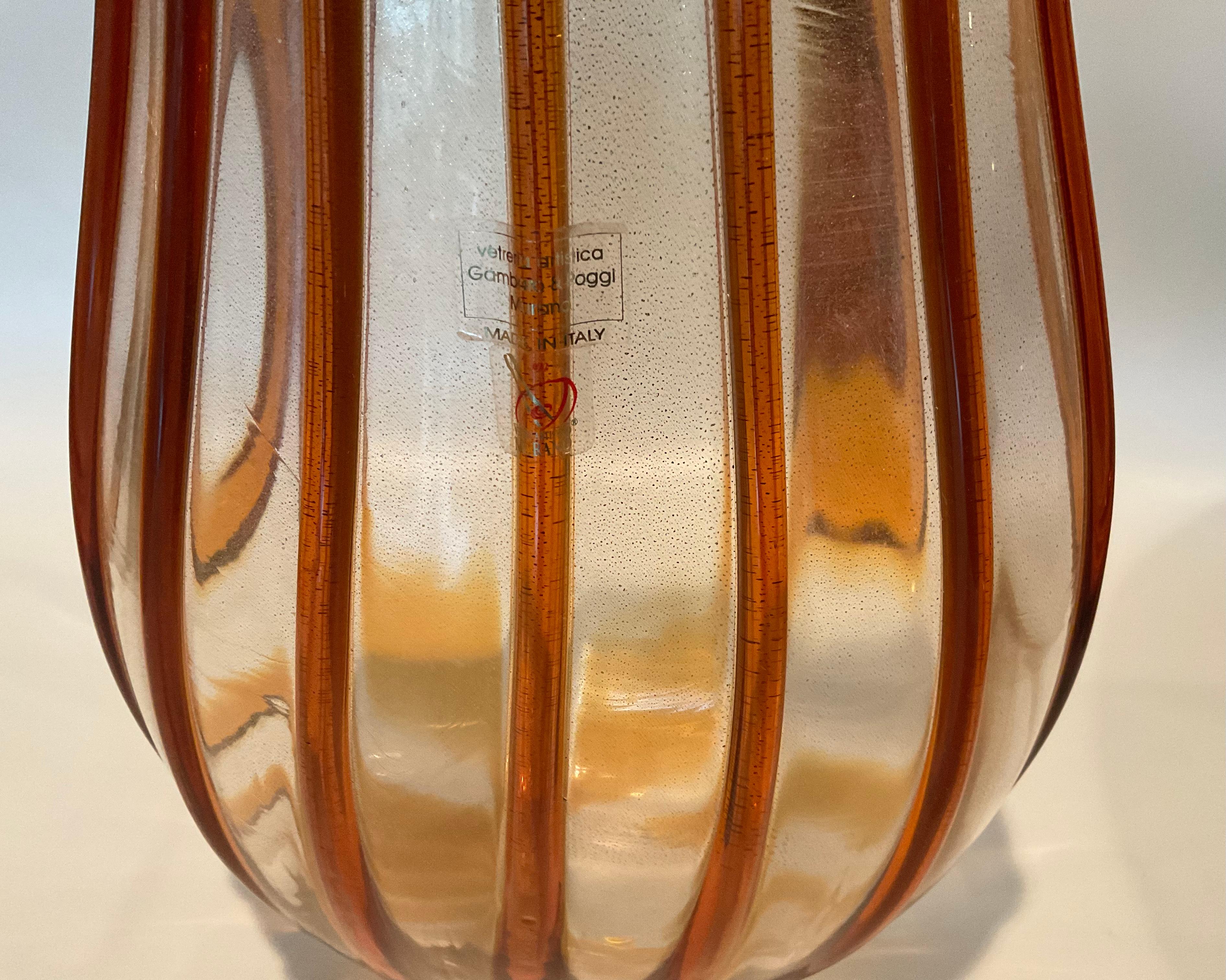 Gambaro & Poggi Gran jarrón de cristal dorado de Murano Firmado por el artista Vidrio aplicado Moderno de mediados de siglo en venta
