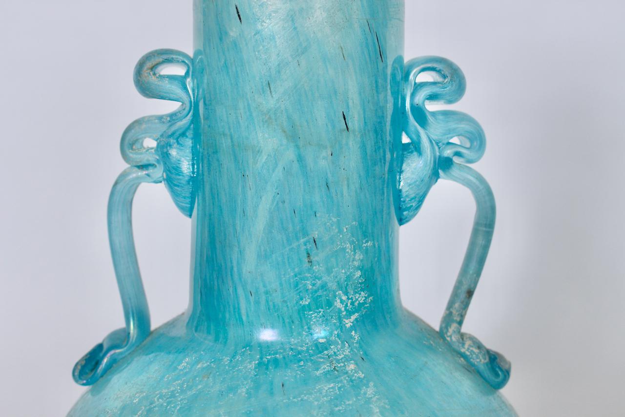 Gambaro e Poggi Scavo Murano Vase in Frosted Turquoise  For Sale 2