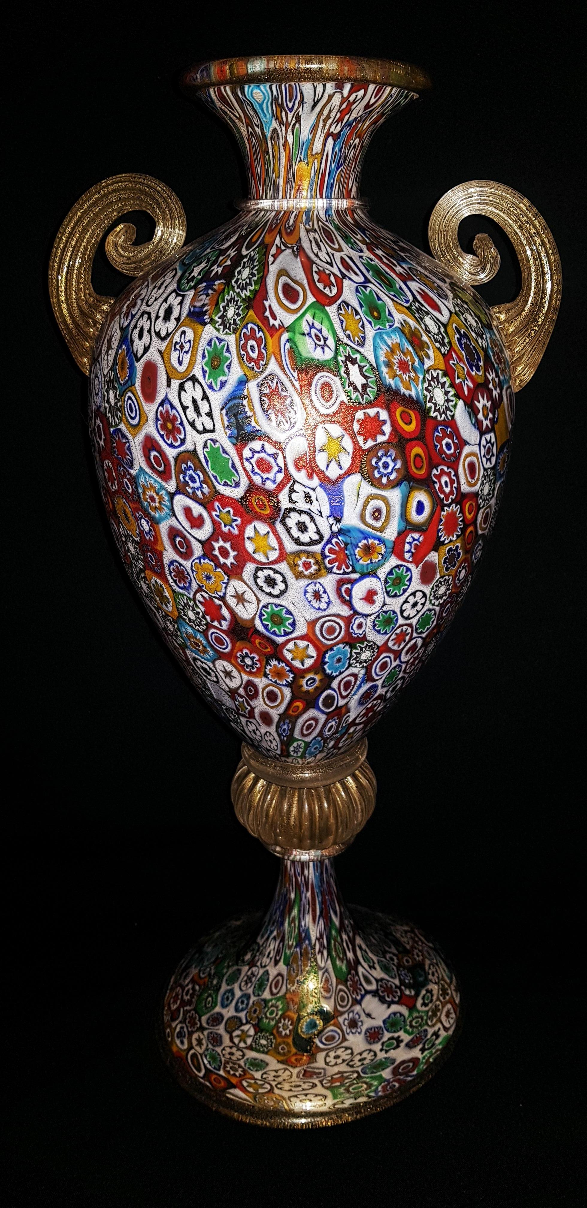 Art Deco Gambaro&Poggi large murano glass sofiato vase with gold leaf   For Sale