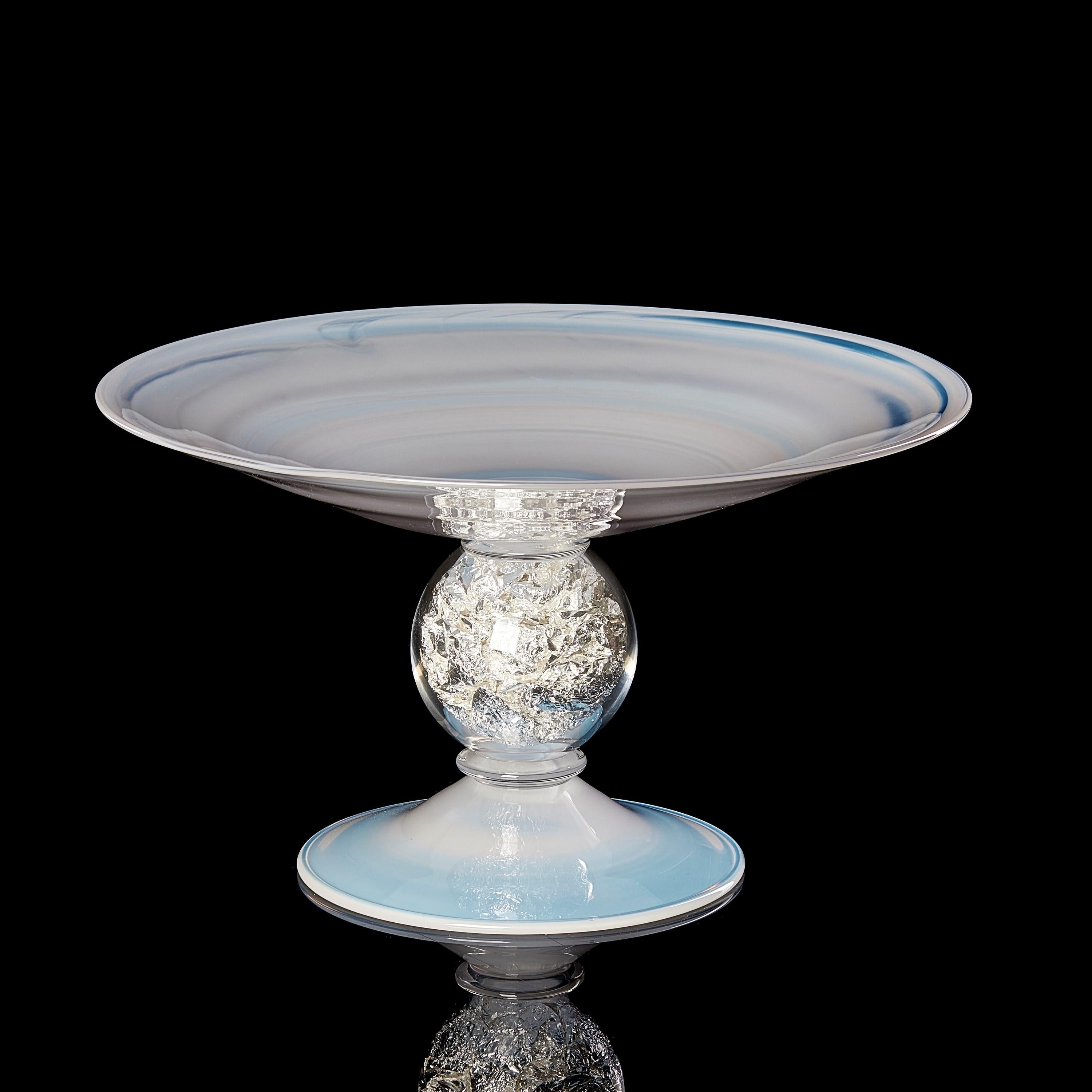 British Gambo d’Argento a milky white glass & silver leaf centrepiece by Anthony Scala For Sale