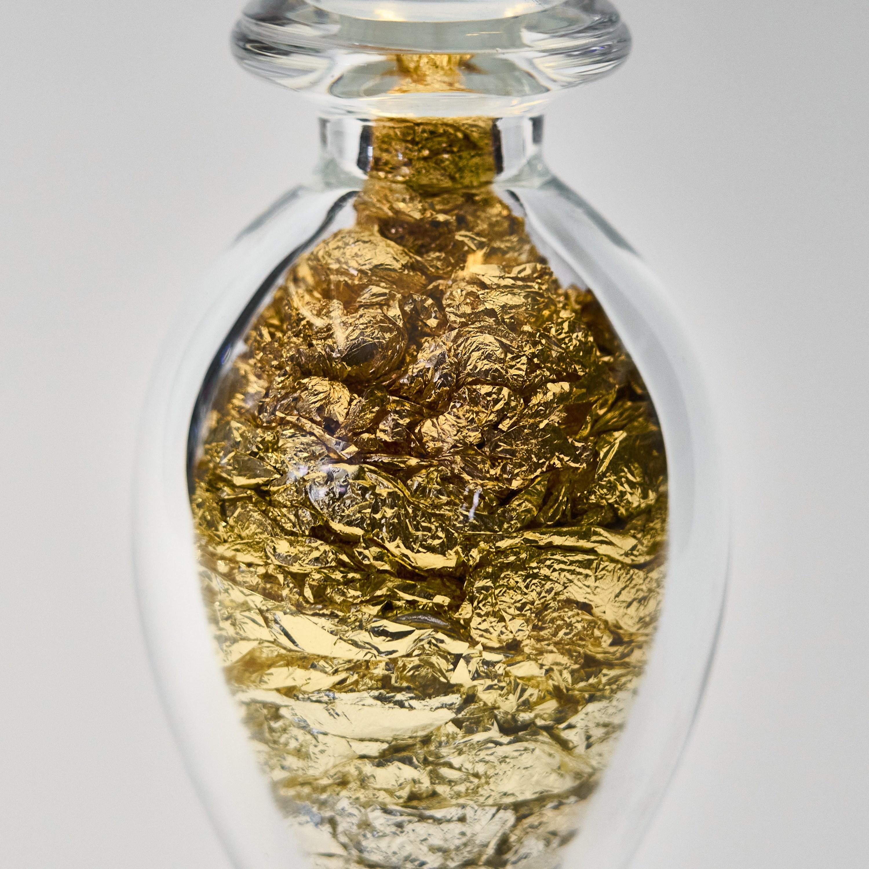 Gambo d'Oro, ein Tafelaufsatz aus milchig weißem Glas und Blattgold von Anthony Scala im Angebot 2