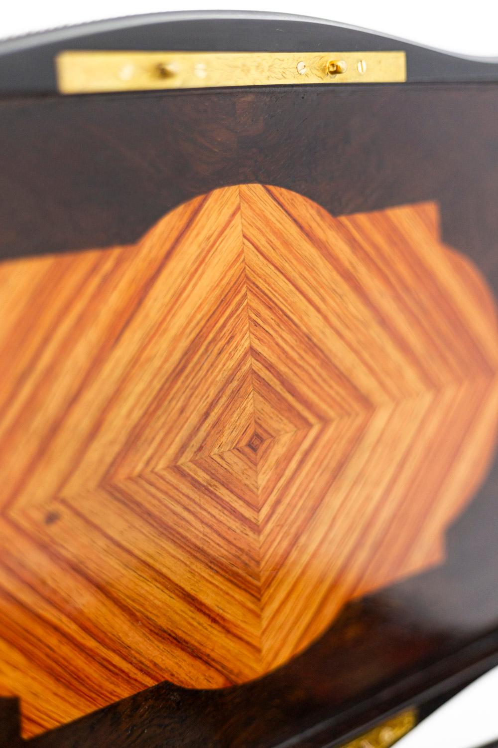Scatola da gioco in Wood e ottone lucido, periodo Napoleone III in vendita 2