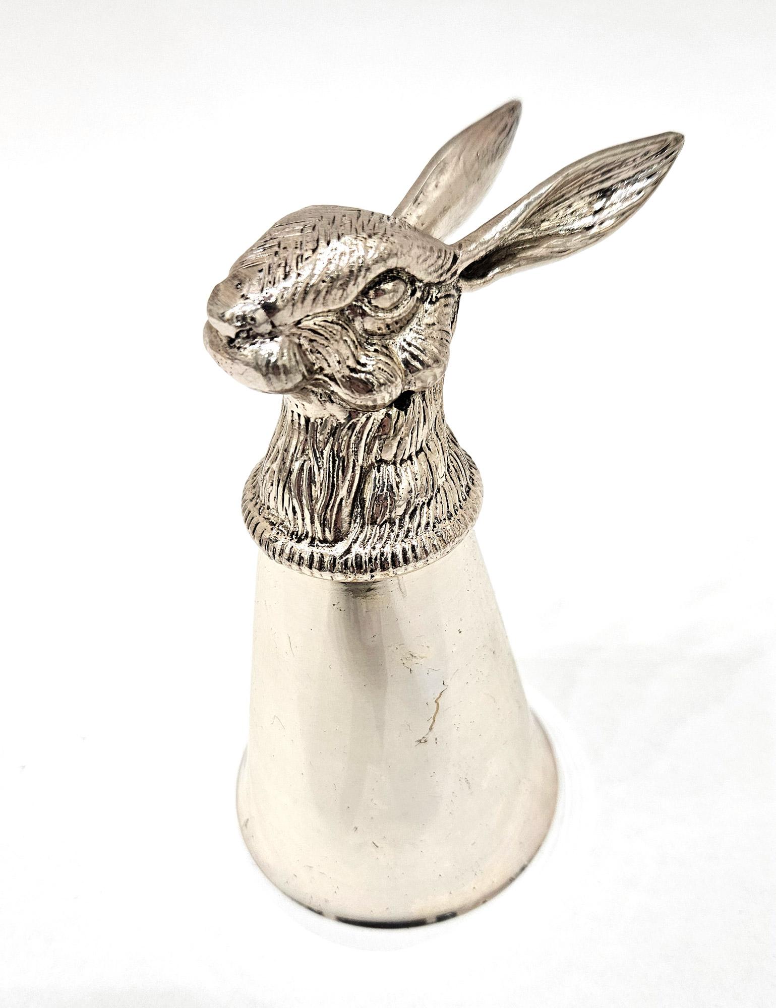 Caza Gucci Att. Juego de copas estribo con bandeja de plata c. 1970 en venta 7