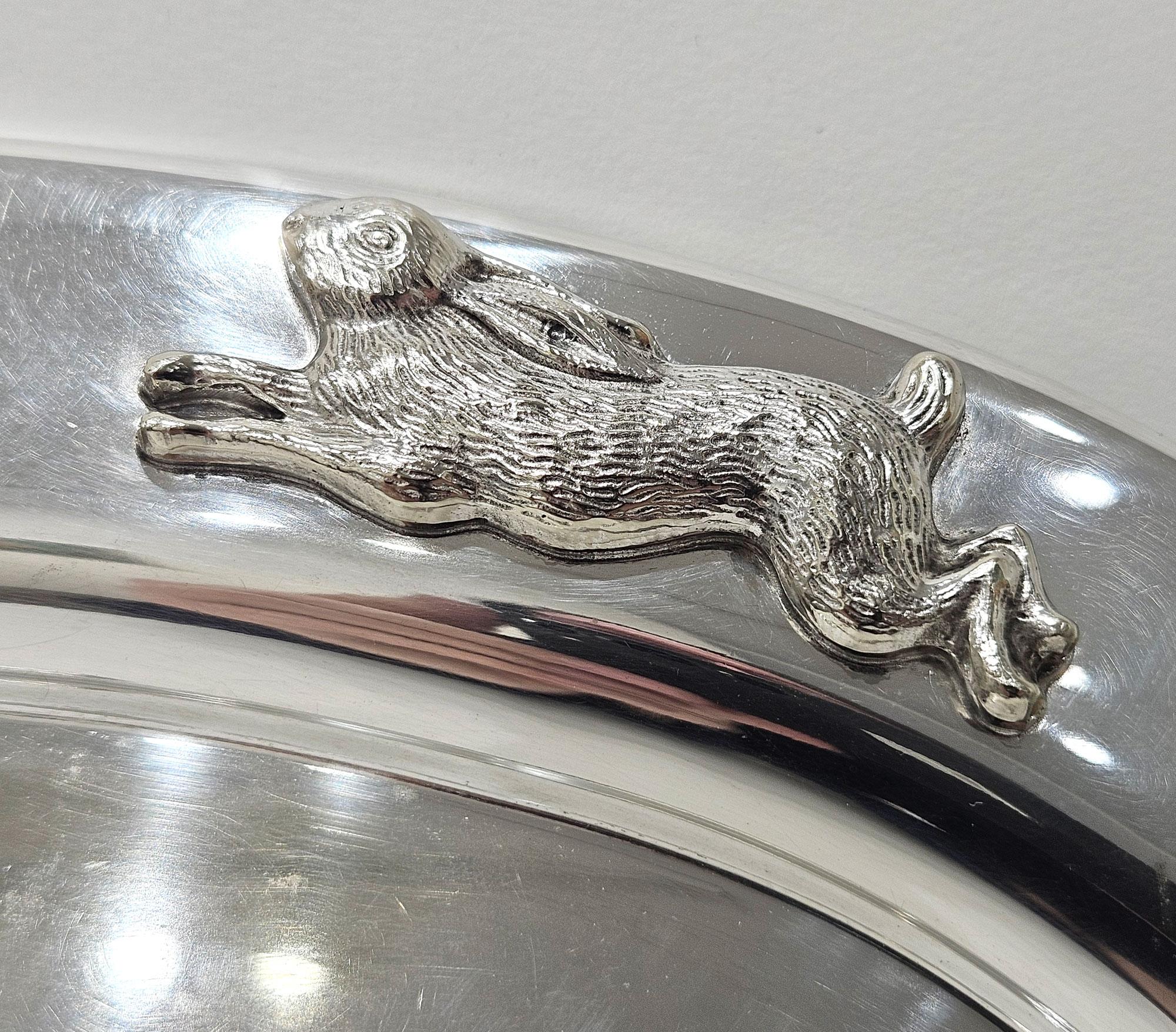 Caza Gucci Att. Juego de copas estribo con bandeja de plata c. 1970 en venta 12